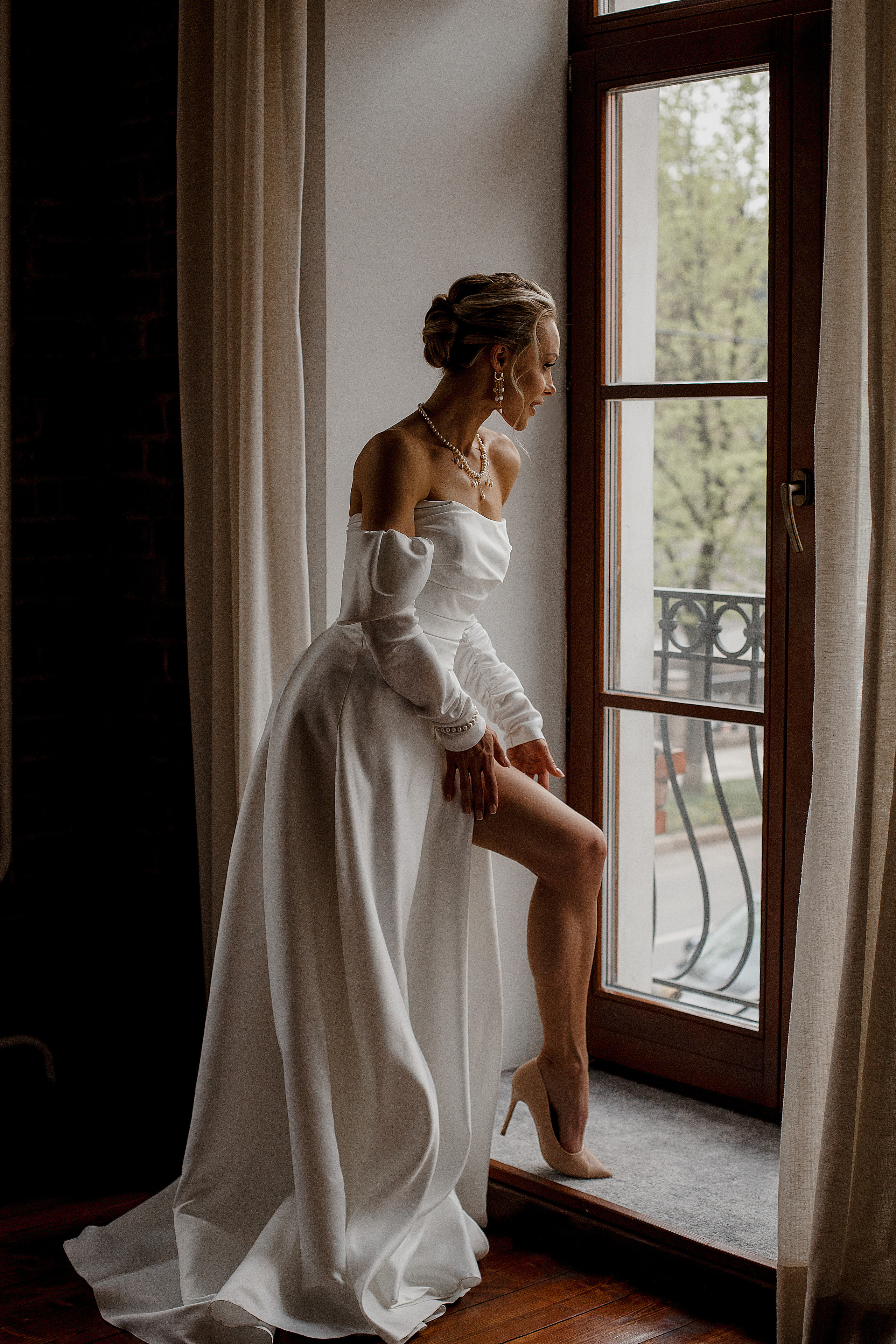 Утро Невесты. сборы в отеле. Свадебный фотограф Санкт-Петербург  Москва