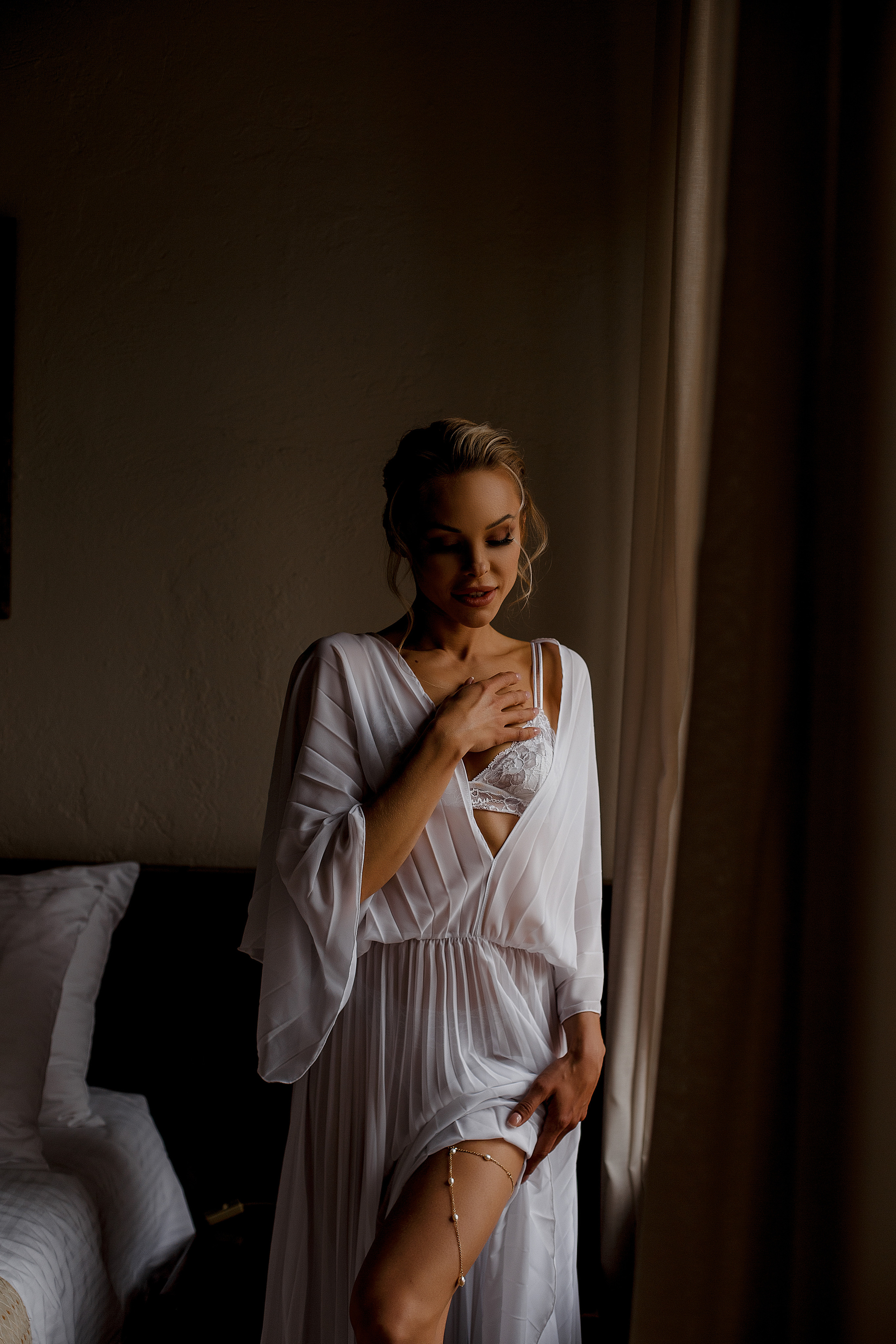 Утро Невесты. сборы в отеле. Свадебный фотограф Санкт-Петербург  Москва