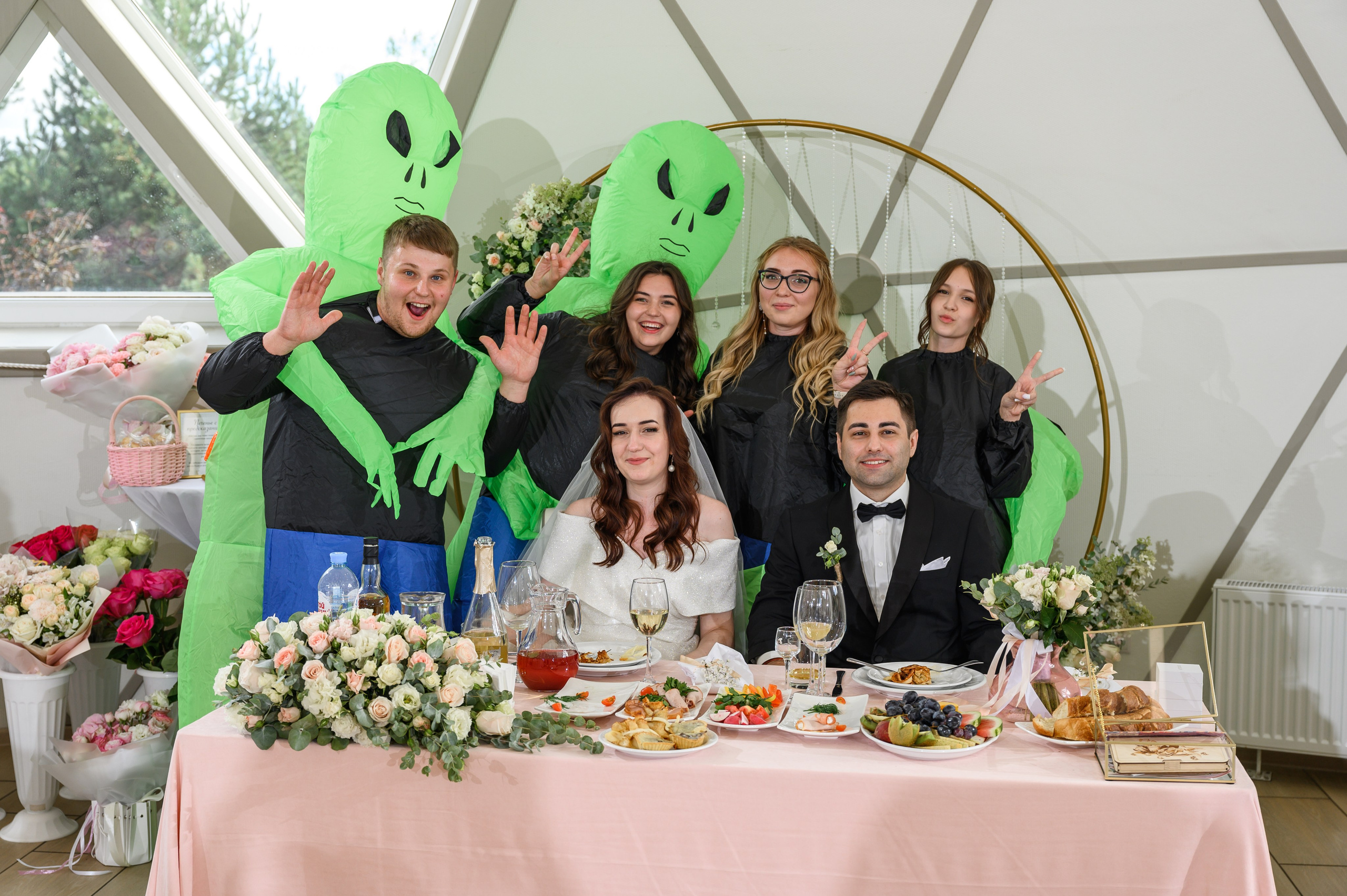 Свадебная фотосессия парк-отель Петрухино-клуб. Свадебный фотограф Москва Юрий Кульман