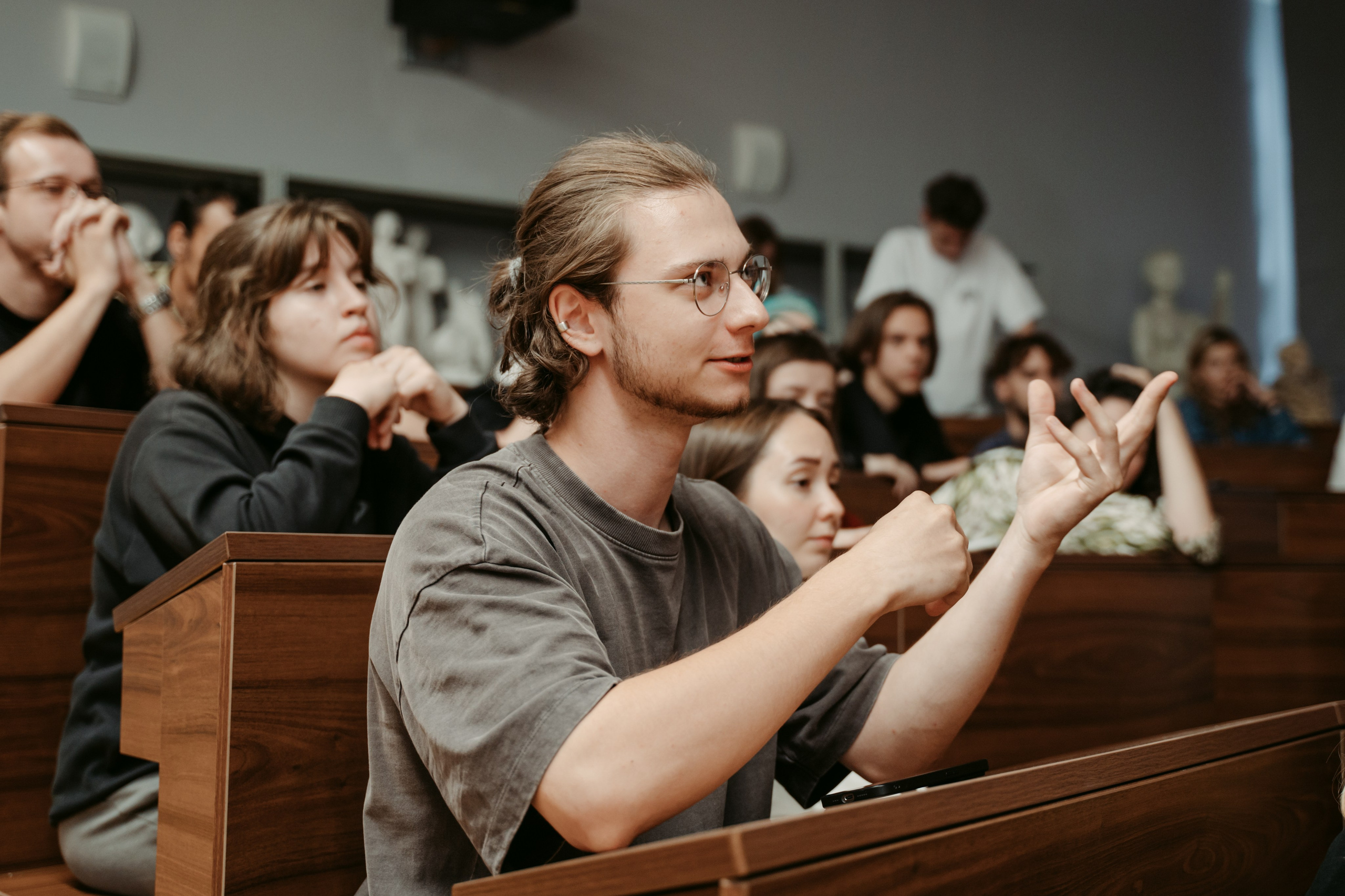 Лекция в рамках лаборатории Gorizont x REactor art. Главная