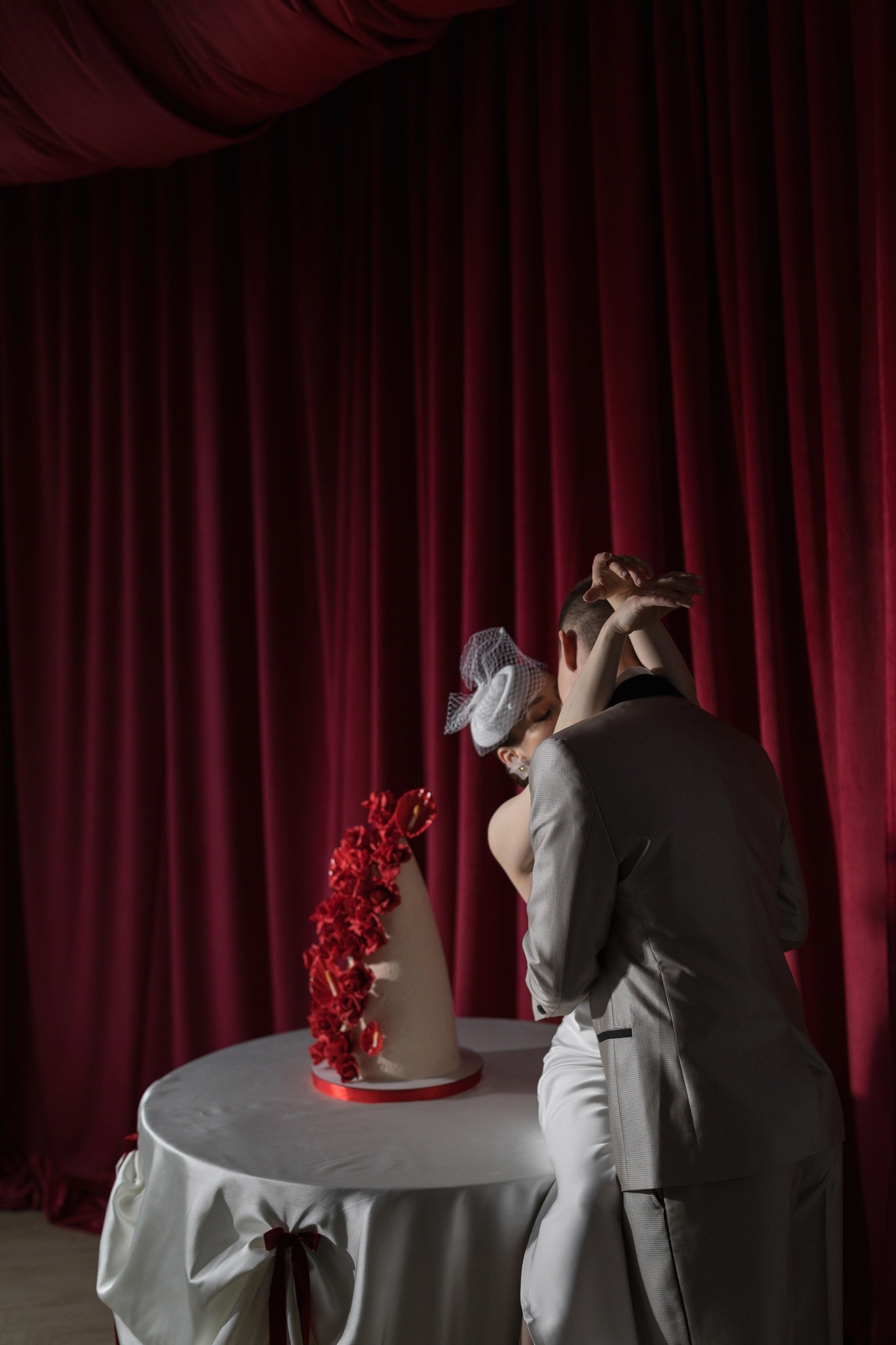 RED FOR LOVE. Анастасия Безуглова- свадебный фотограф в Таганроге