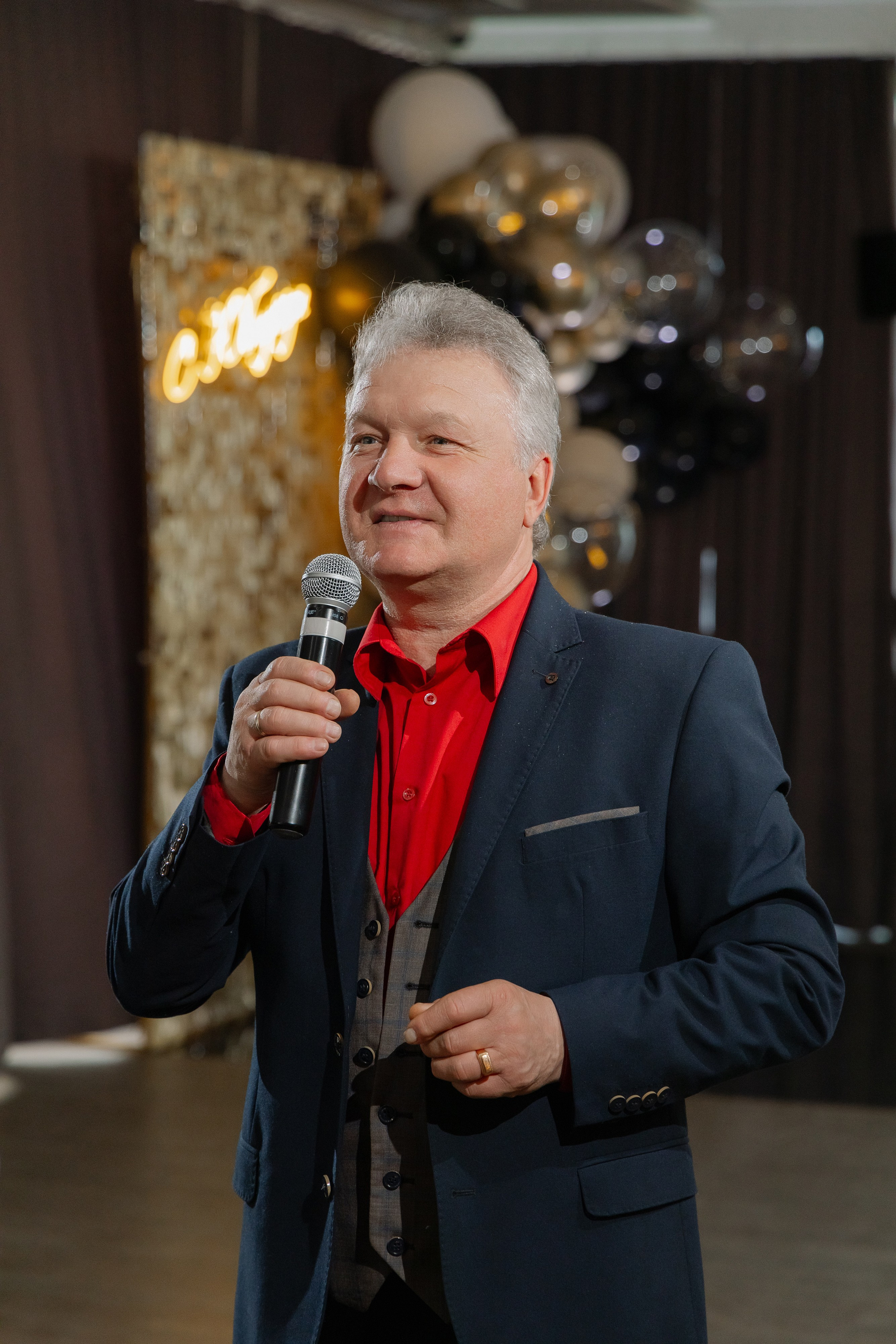 Фотосъемка юбилея в кафе BALDENINI в Минске. Свадебный фотограф в Минске/Беларуси Сергей Спиридонов