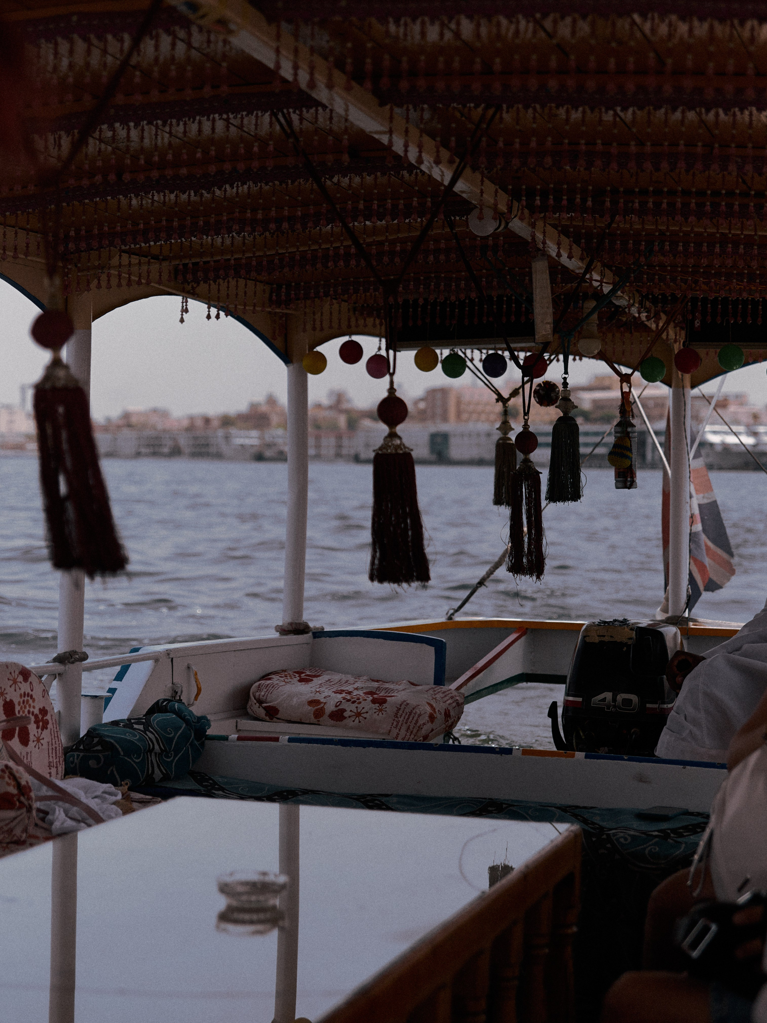 Под крышей. Jorgis — фотограф в Хургаде / обучение фотографии