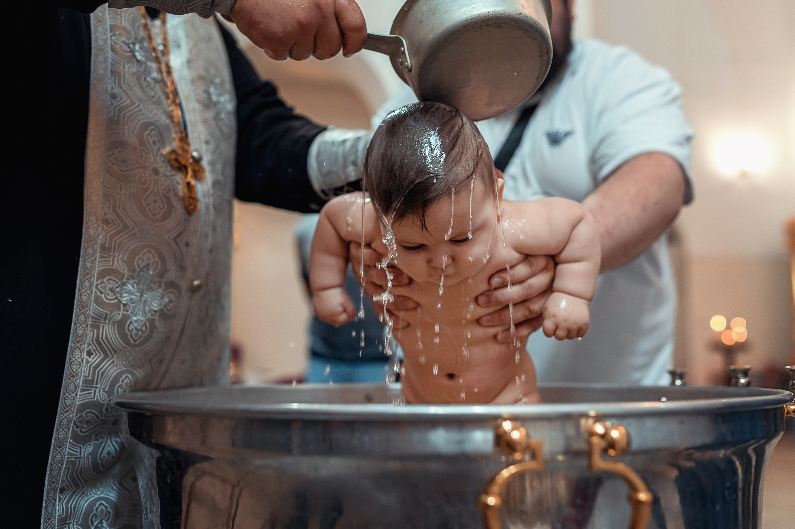 Съемки в храме. Семейный и церковный фотограф в Нефтеюганске