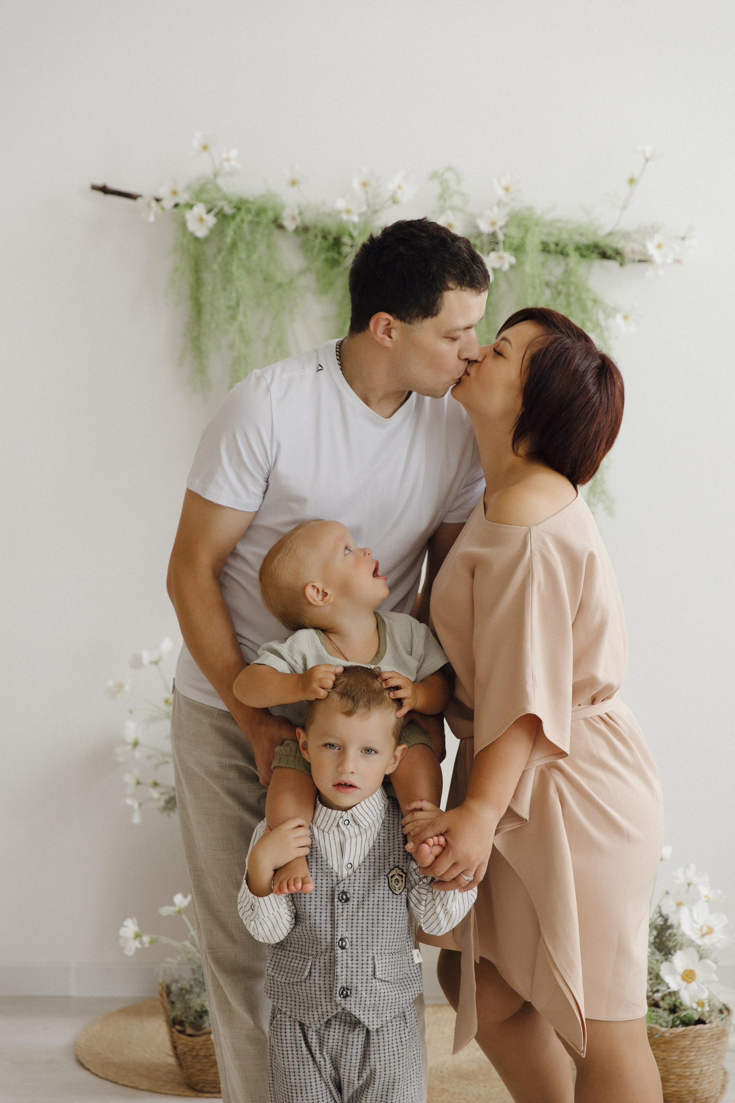 Мама и три любимых мужчины. Свадебный фотограф Фадеева Алёна