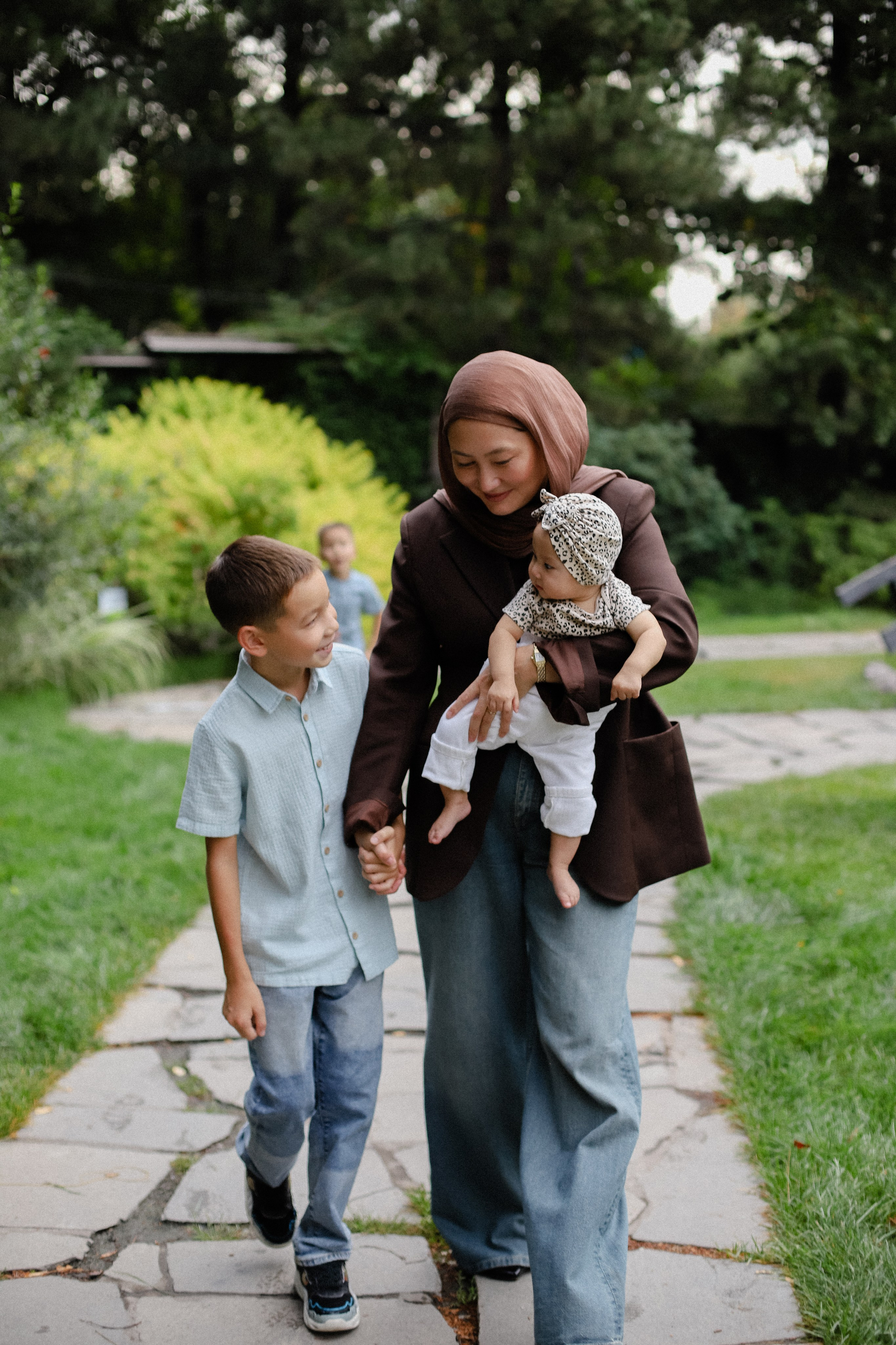 1+1=6. Фотограф в Алматы и Москве Даша Пушкина