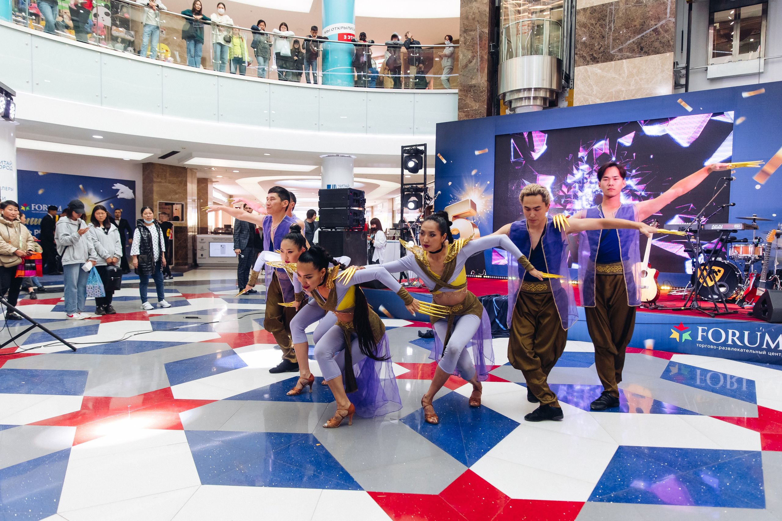 5 лет ТЦ Форум. Свадебный и семейный фотограф в Улан-Удэ