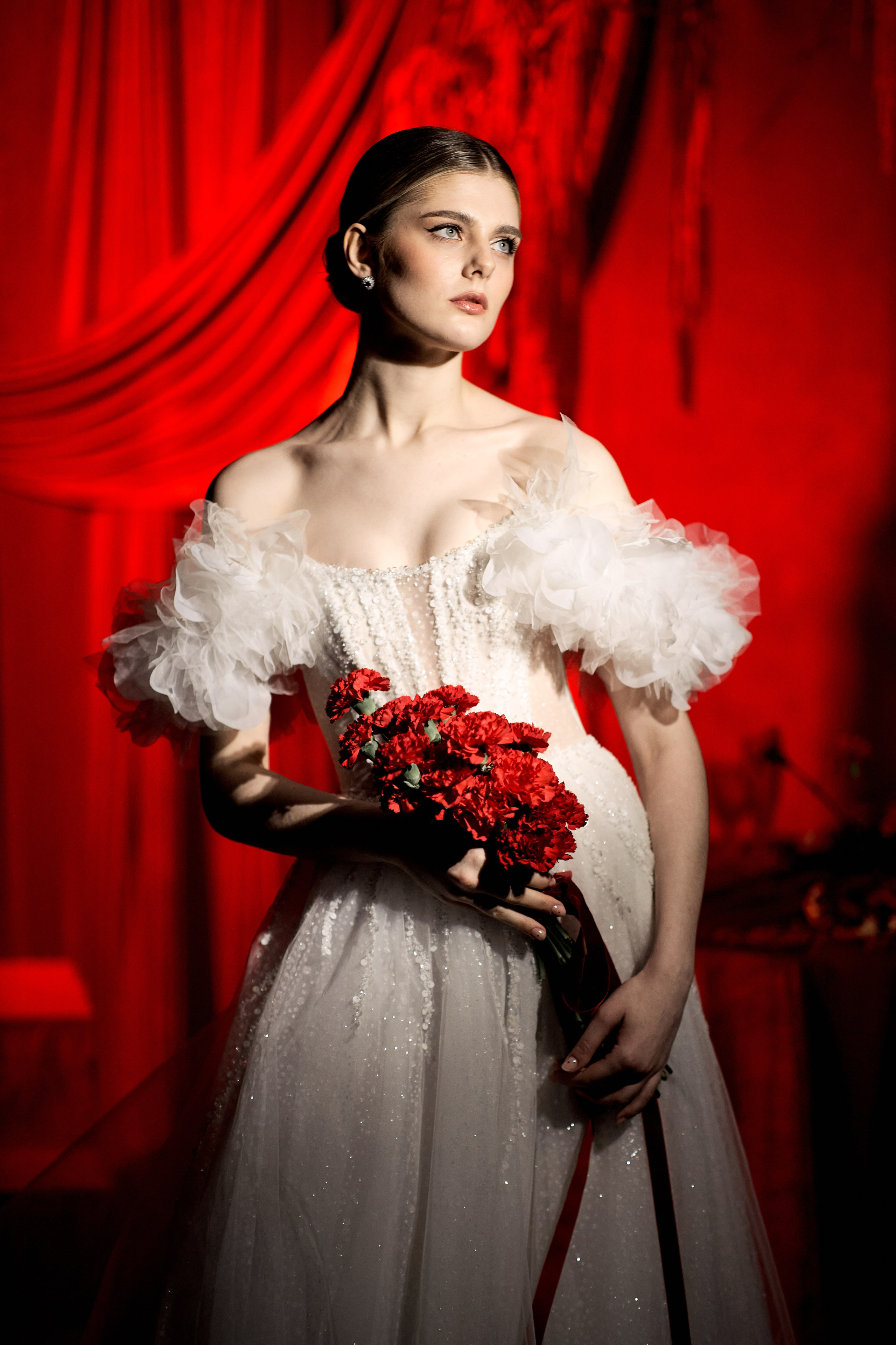 Red. Свадебный фотограф в Красноярске Владимир Ятмасов