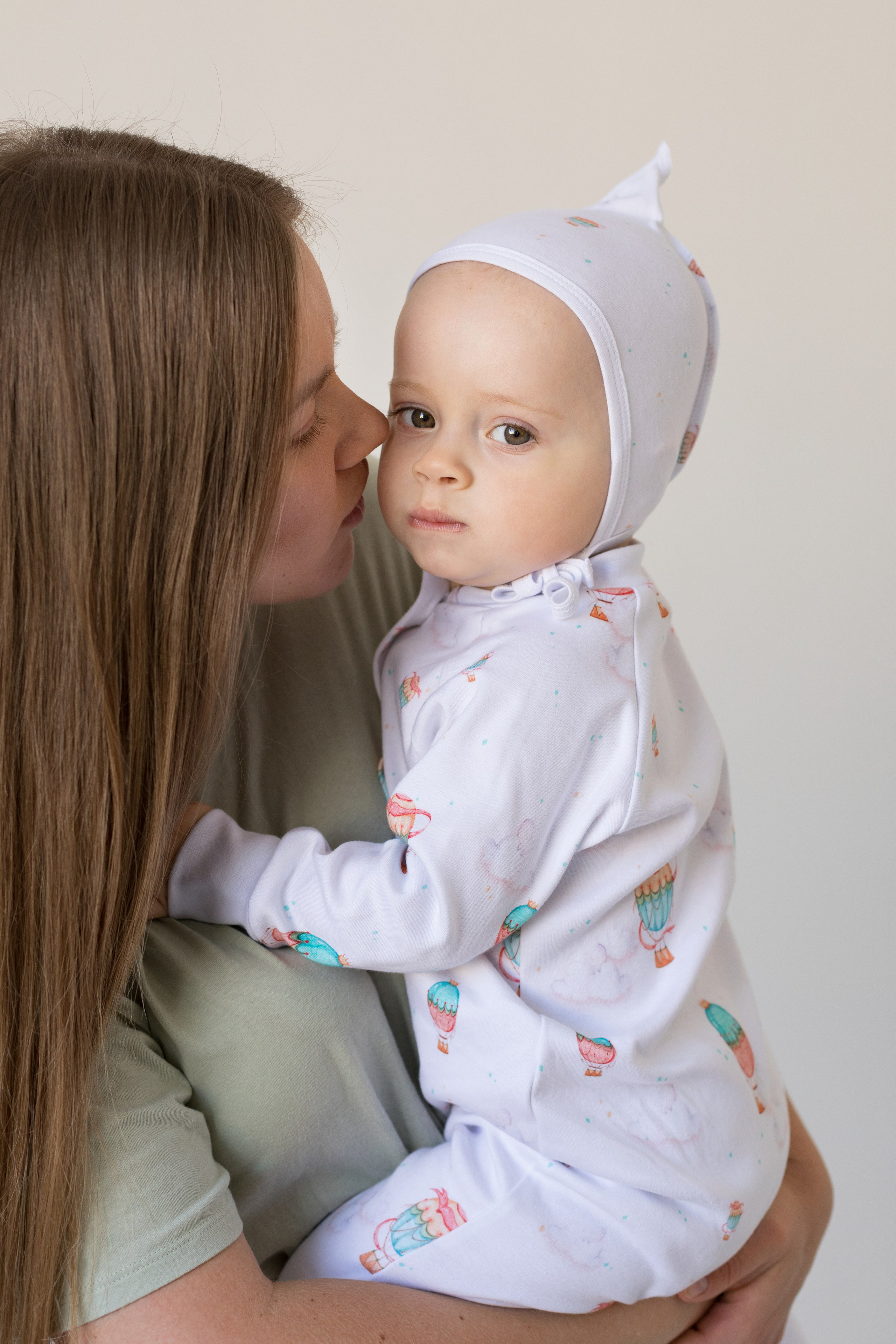 Фотосессия одежды для новорожденных детей. Детский и контент фотограф Надя Волкова Санкт-Петербург