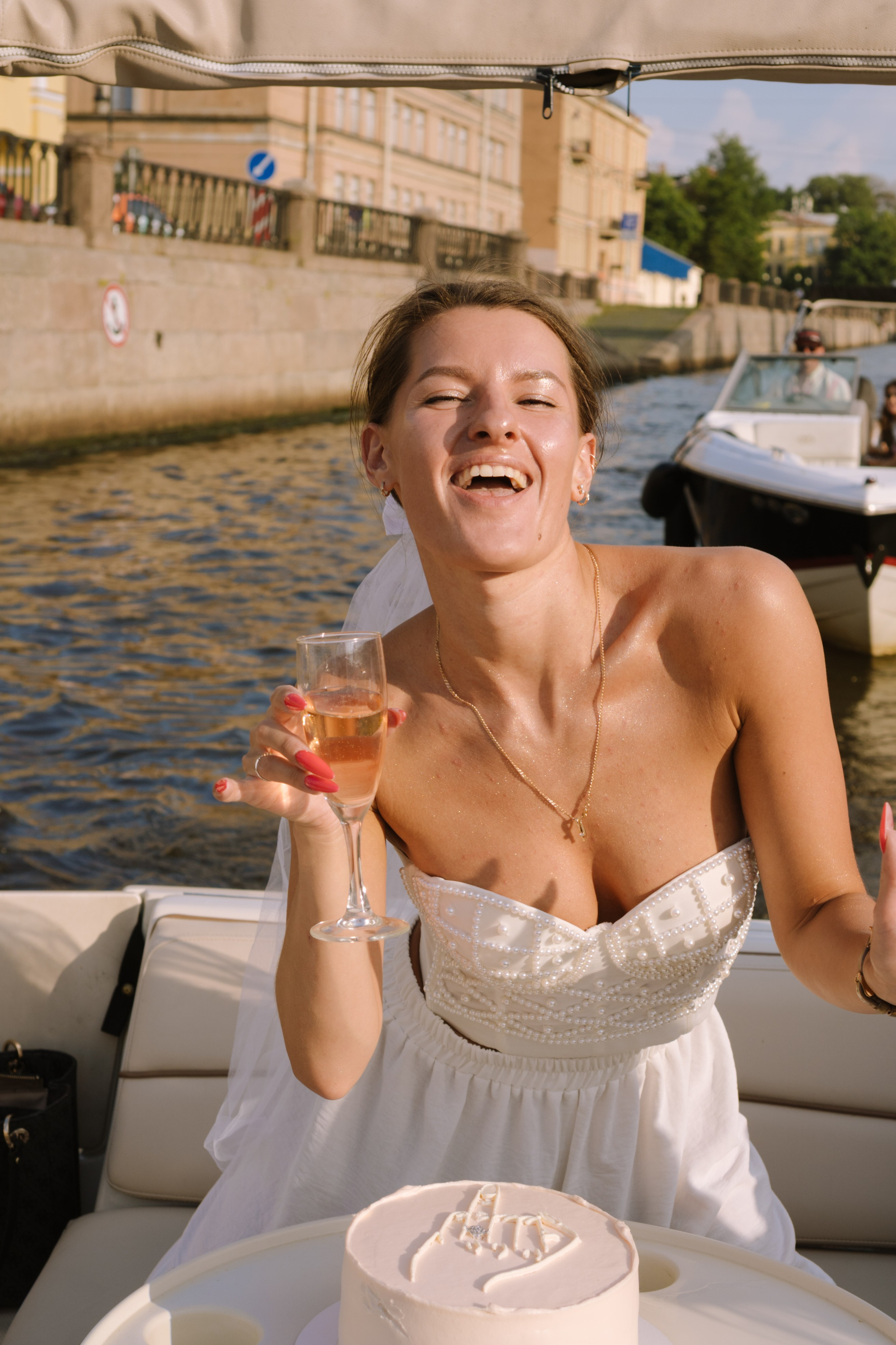 ДЕВИЧНИК НА КАТЕРЕ. Профессиональный фотограф, Санкт-Петербург — Виктория Богомолова