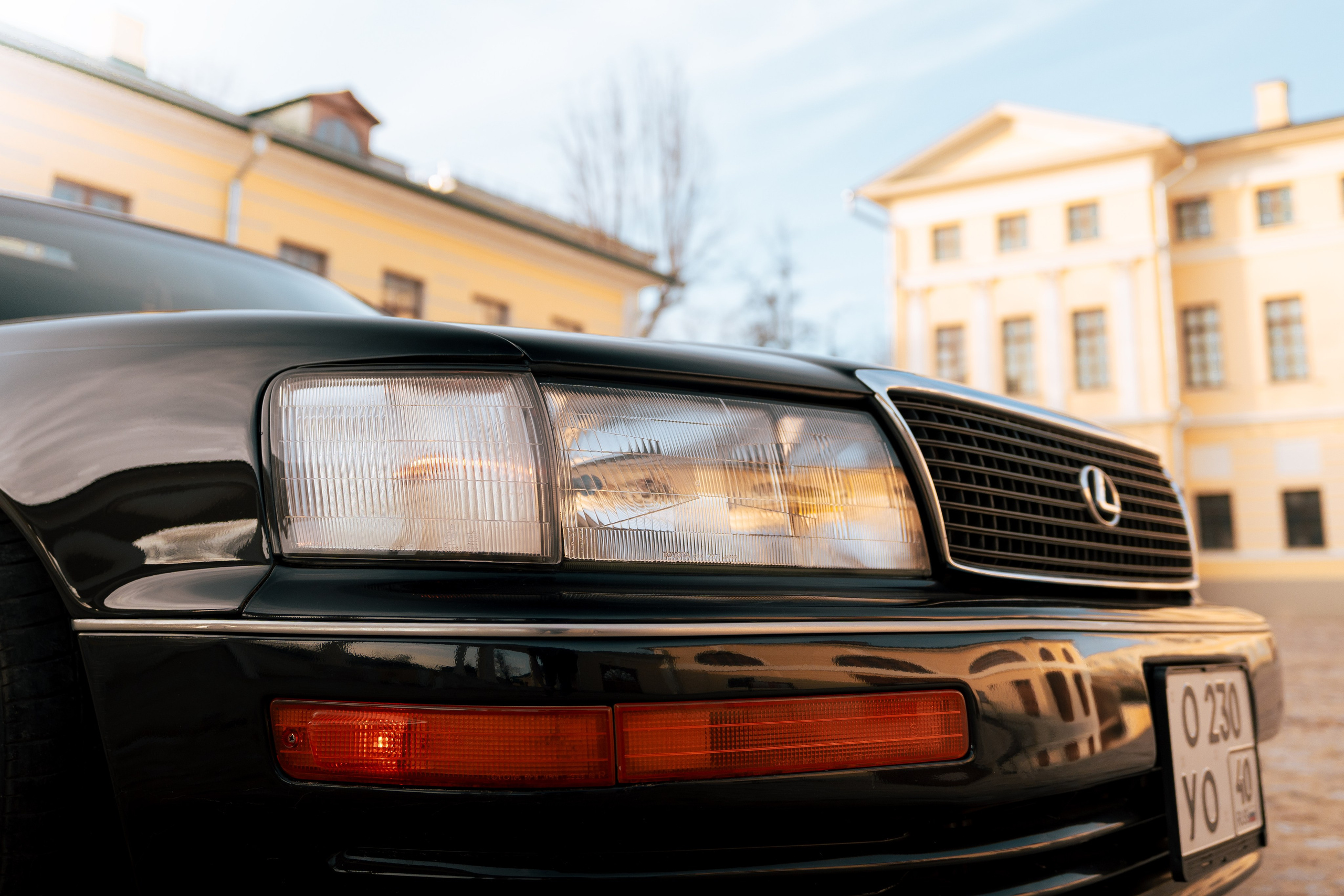 Фотографии Lexus LS400