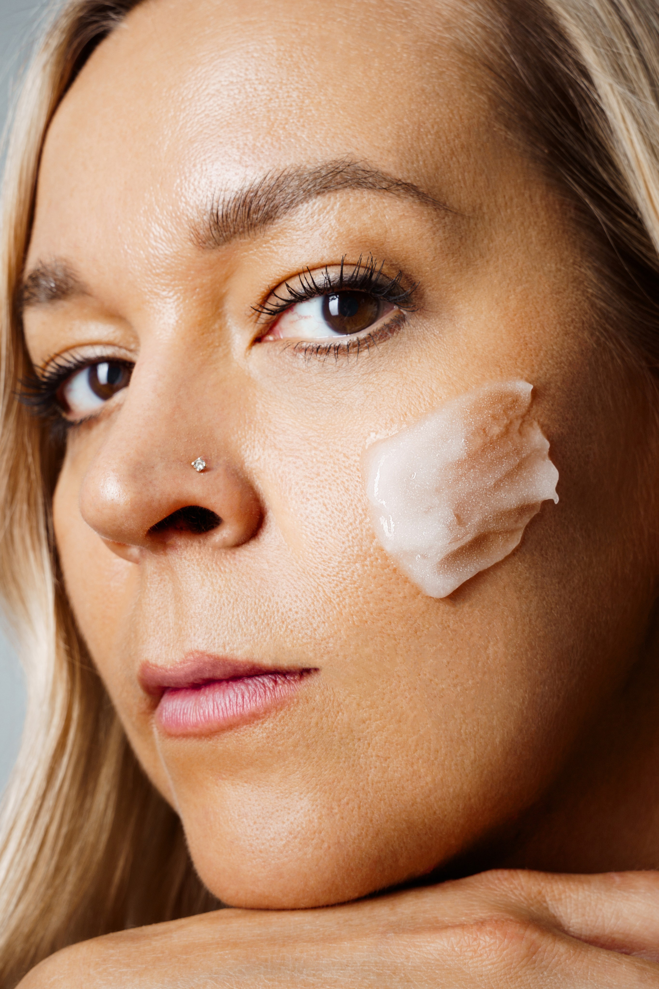 Beauty-съемка. Предметный и портретный фотограф в Санкт-Петербурге Заманова Дарья