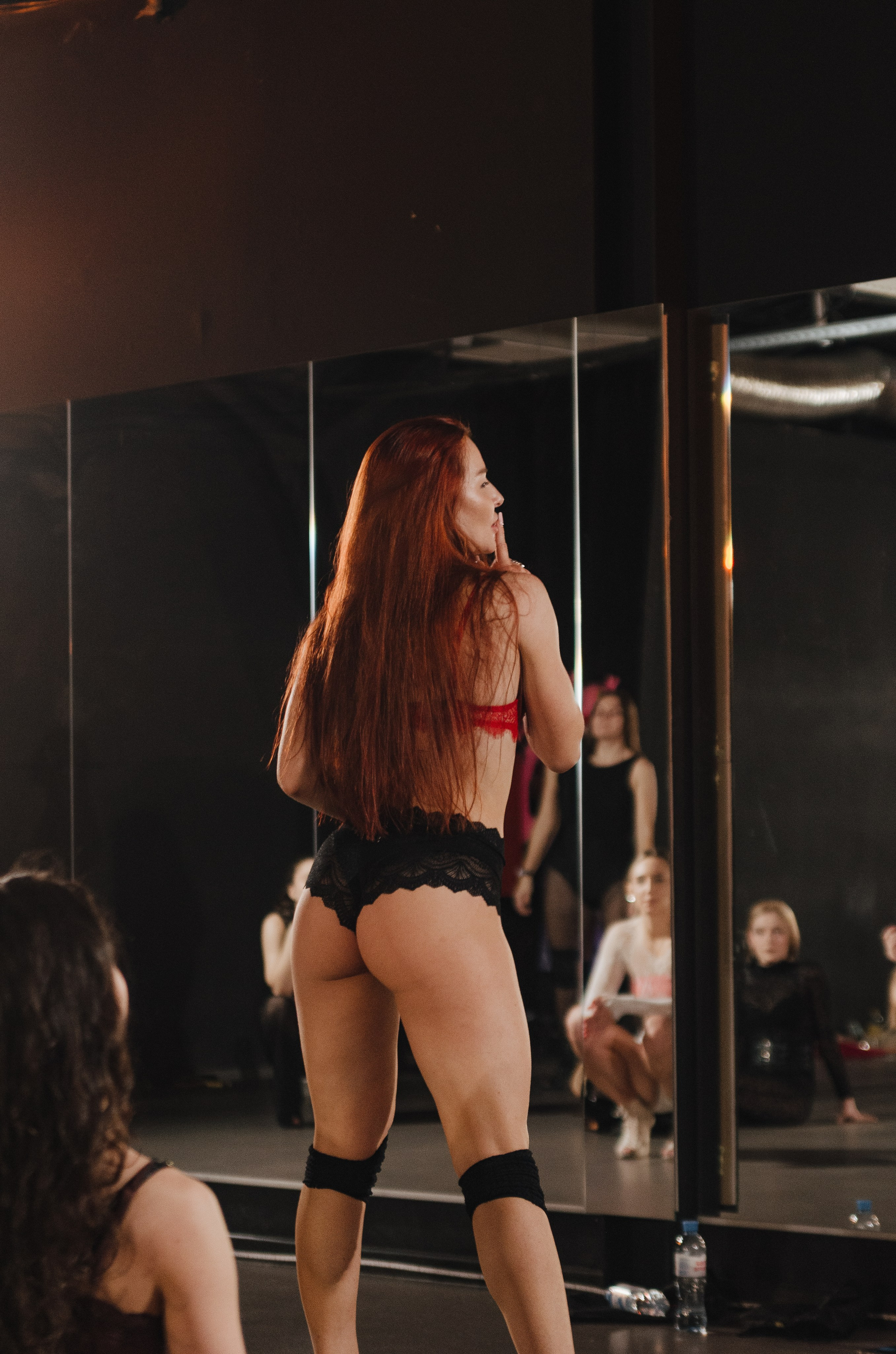 Мастер-классы по High Heels/Girly hip-hop от Оксаны ATTA. Денисова Аля — фотограф для парных съемок и индивидуальных историй в Барнауле