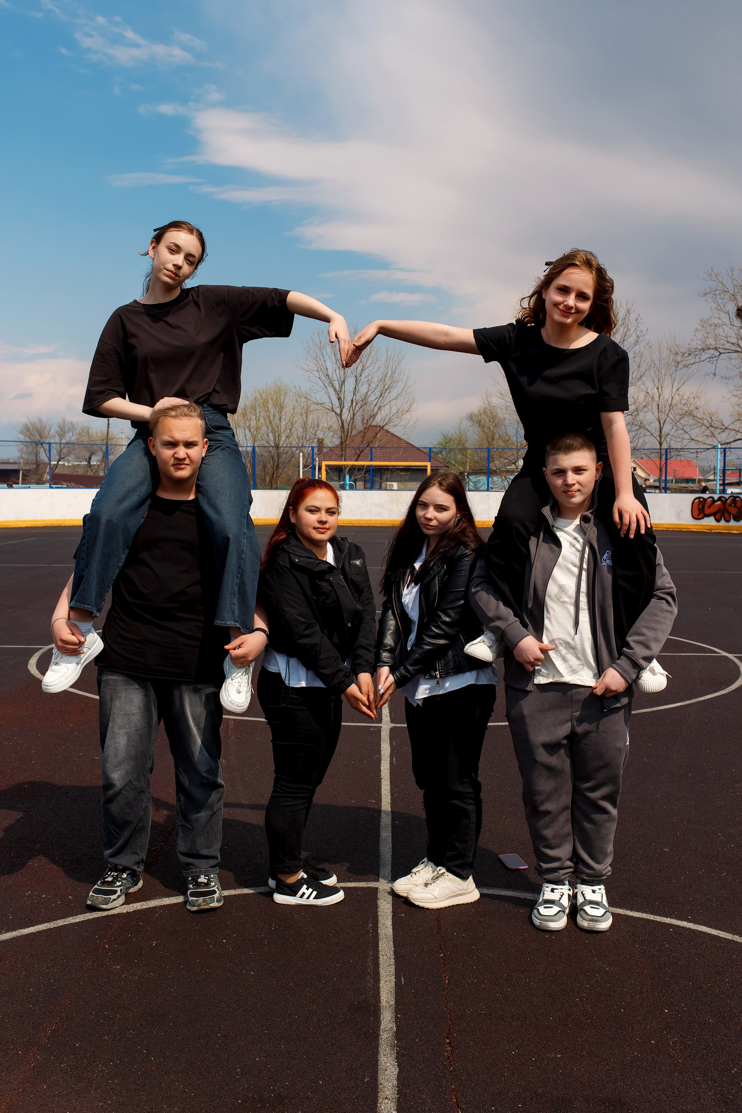 9 класс съемка в школе. Фотограф Любовь Корниенко, Примоский край