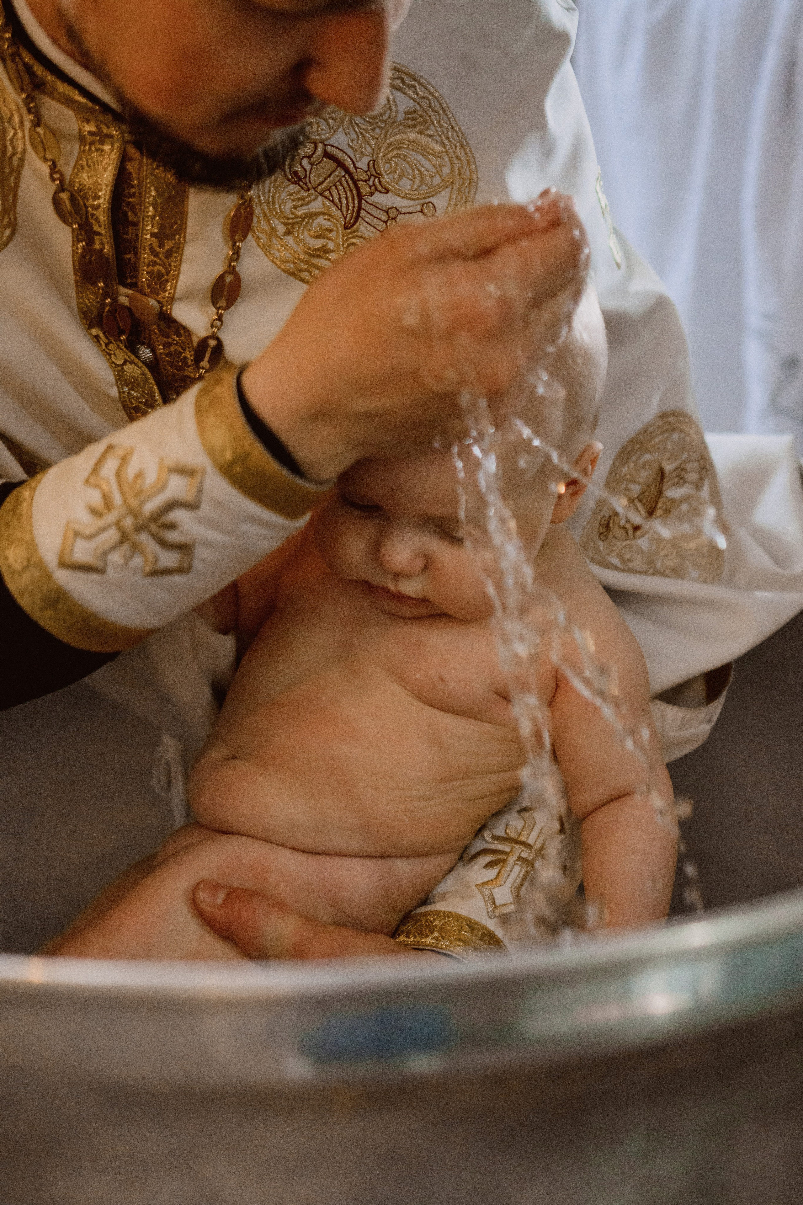 Крещение в Новодевичьем монастыре. Семейный фотограф и видеограф Алёна Ким