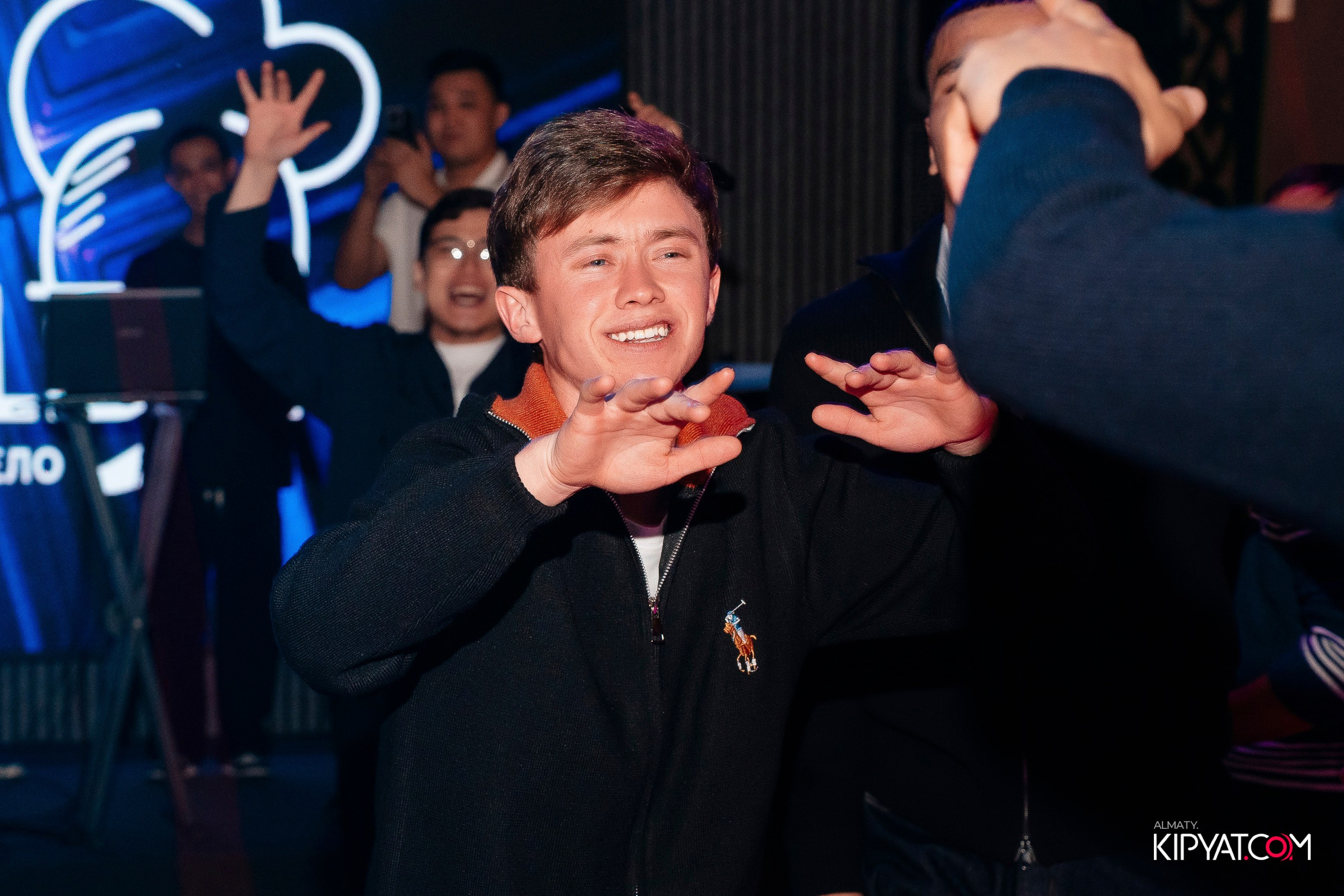 РЕСТОРАН ВЕСЕЛИДЗЕ НА ШЕВЧЕНКО. КИПЯТКОМ АЛМАТЫ! Фотосъемка мероприятий в Алматы