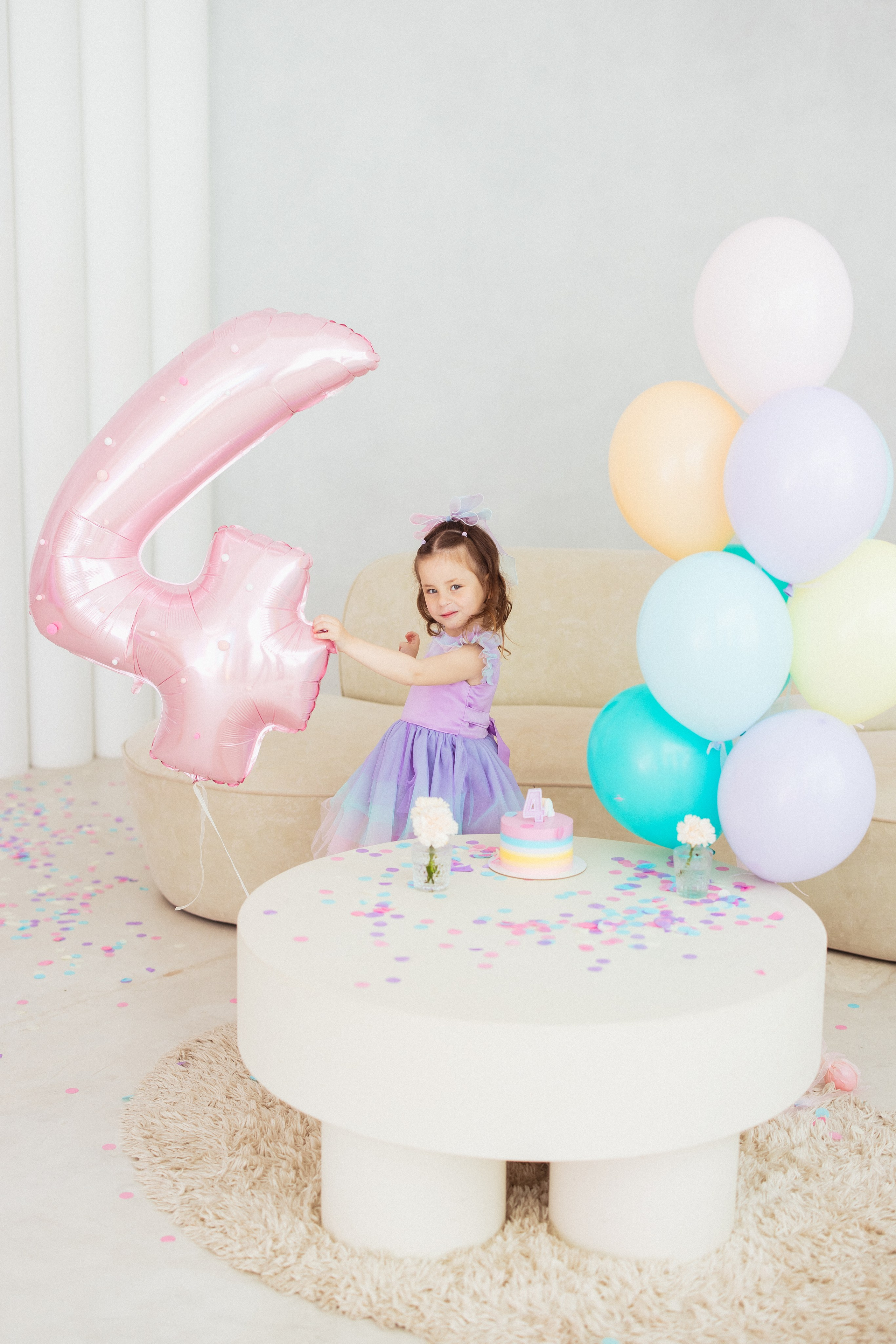 Фотосессия к Дню рождения, в фотостудии «Basic» г. Краснодар. Семейный и детский фотограф в Краснодаре Анна Трашкова