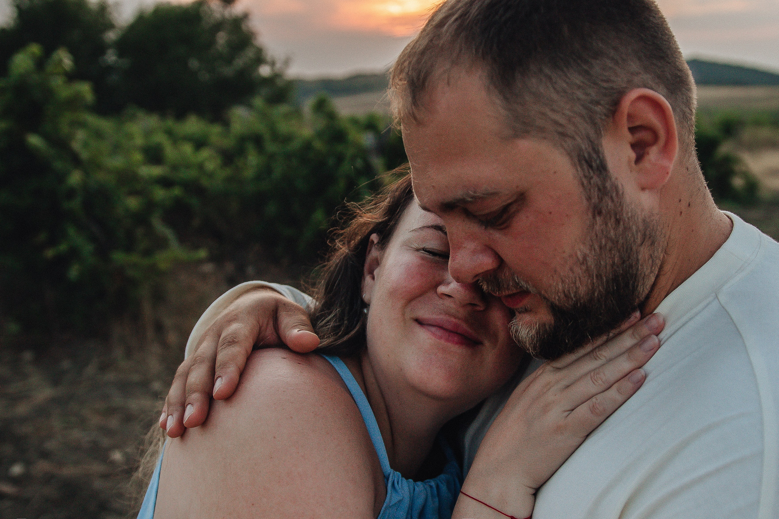 Антон и Мария — виноградная лоза Гай-Кодзора. Семейный фотограф Новороссийск, Анапа, Геленджик — Юлия Давыдова