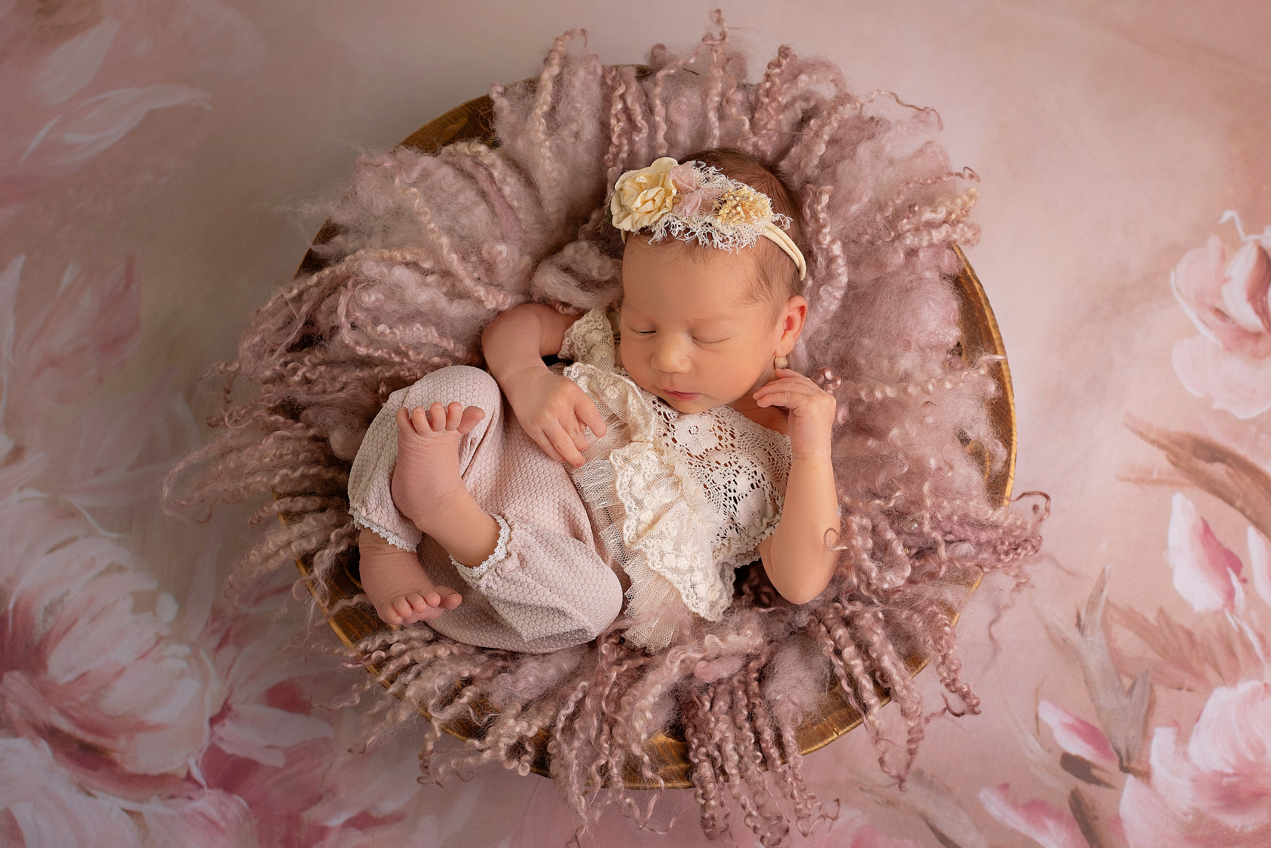 Новорожденные. Фотограф новорожденных и детский фотограф в городе Иваново