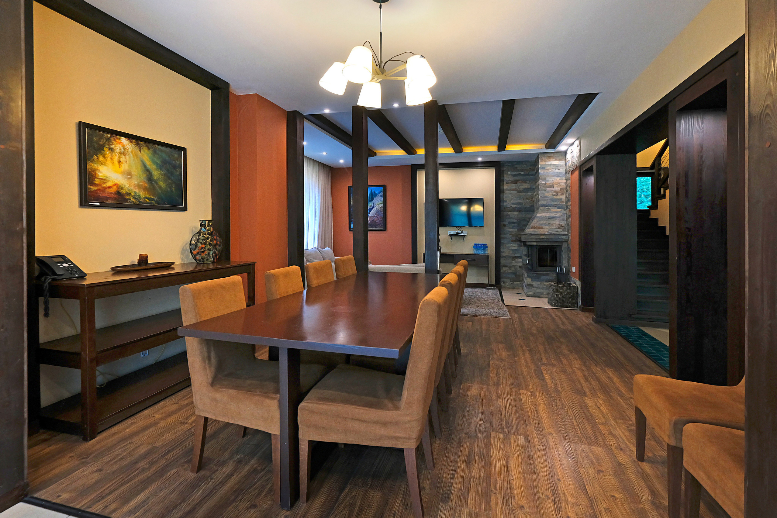 Интерьеры и Экстерьеры. Портреты и репортажные съемки с душой: ваш уникальный момент в объективе Руфата, профессионального фотографа Алматы