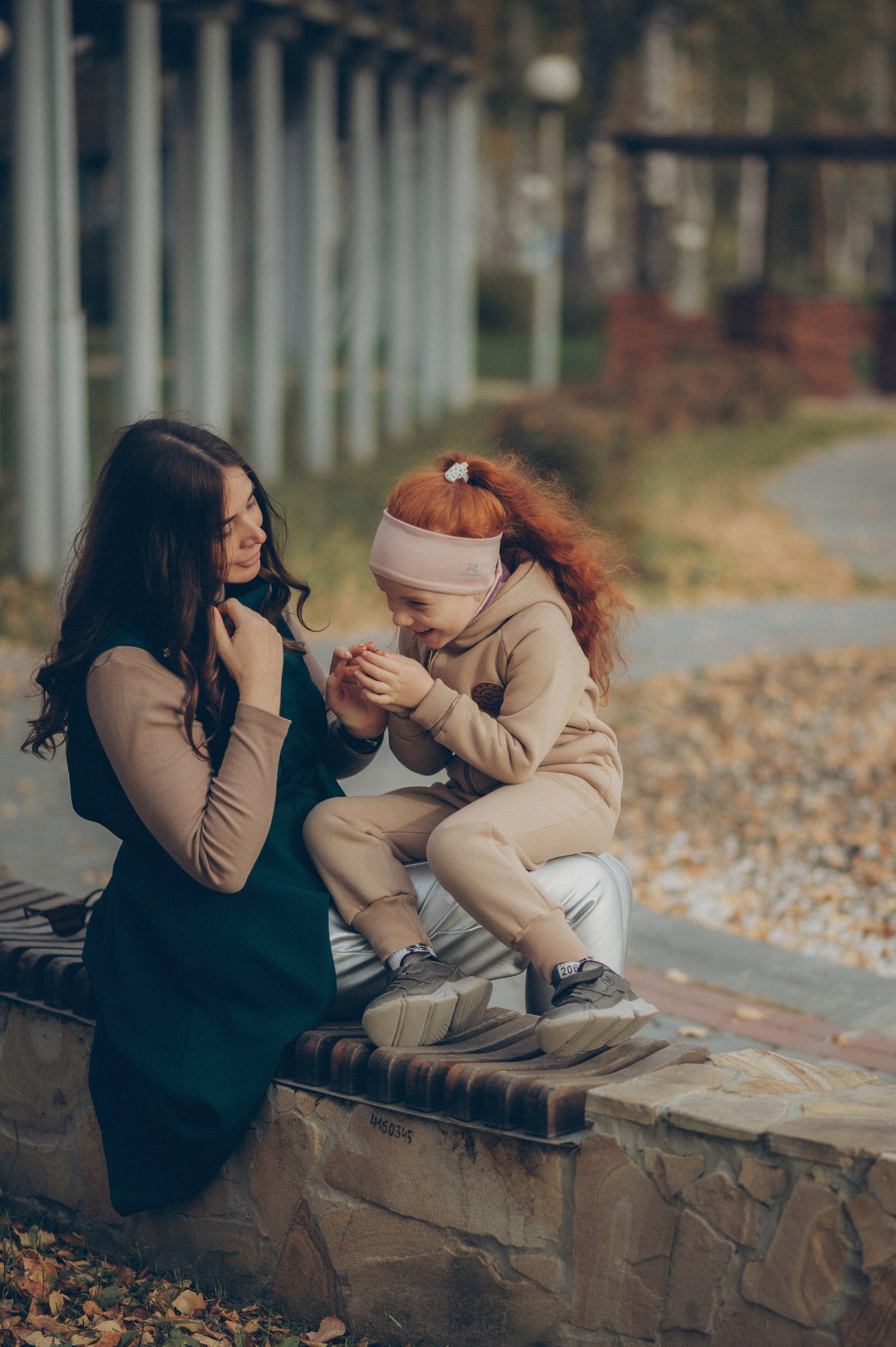 Анюта и Таня. Фотограф, г. Лесной Свердловской области