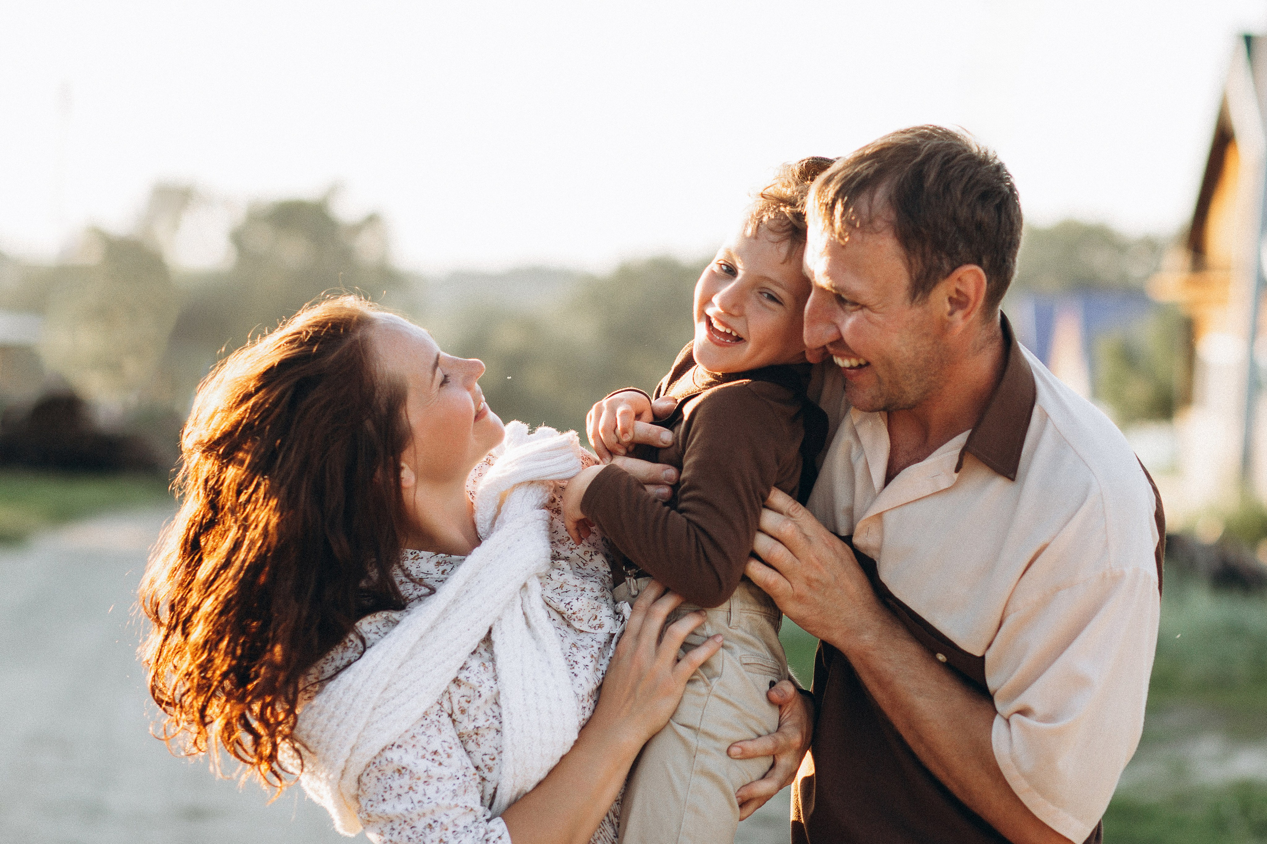 Даша, Денис, Макс, сибирское лето в деревне. Семейный фотограф в Москве Марина Петра