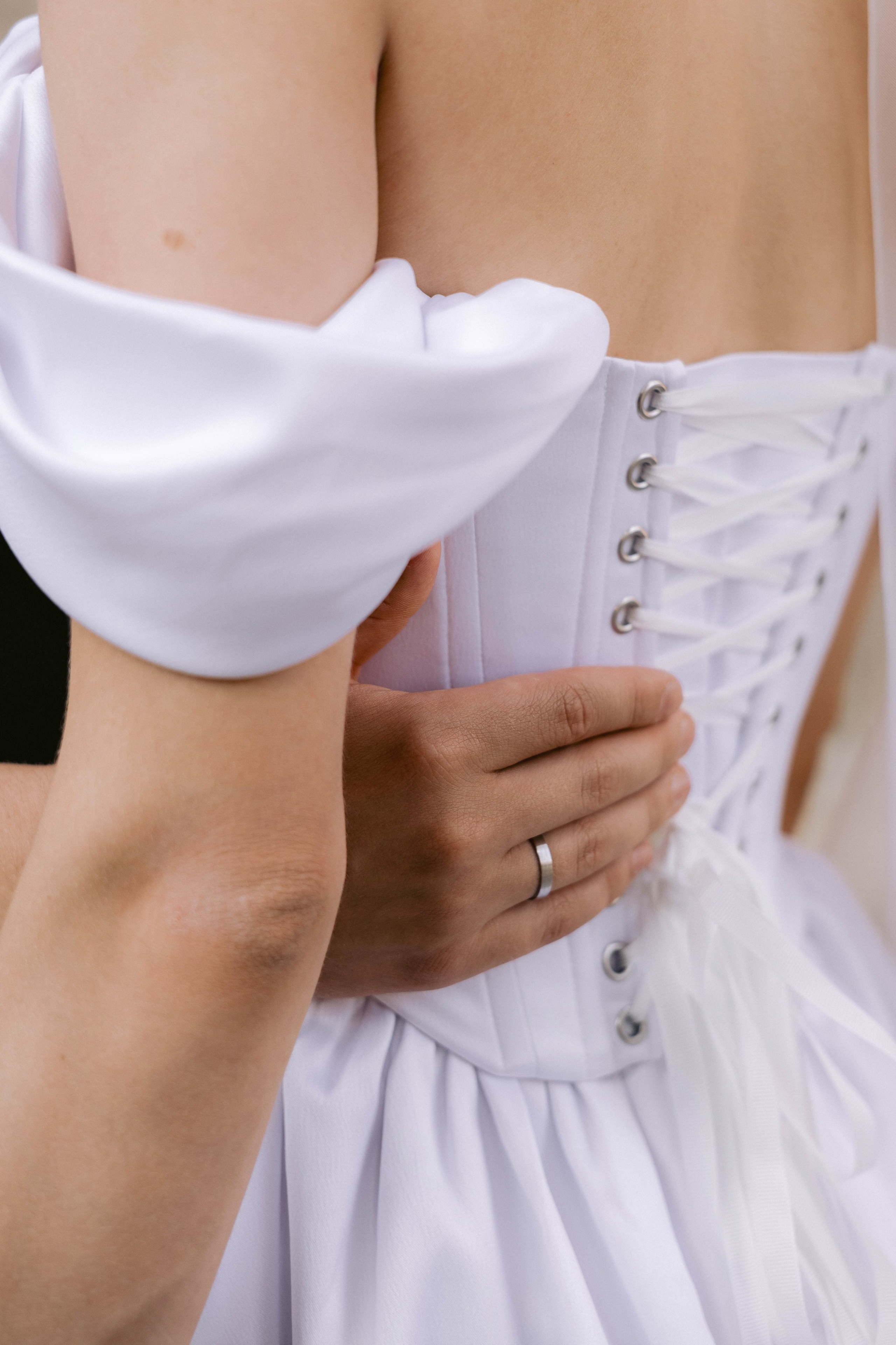 Татьяна, Вячеслав (Прогулка после ЗАГСа). Фотограф в Волгограде Кристина Прохоренко