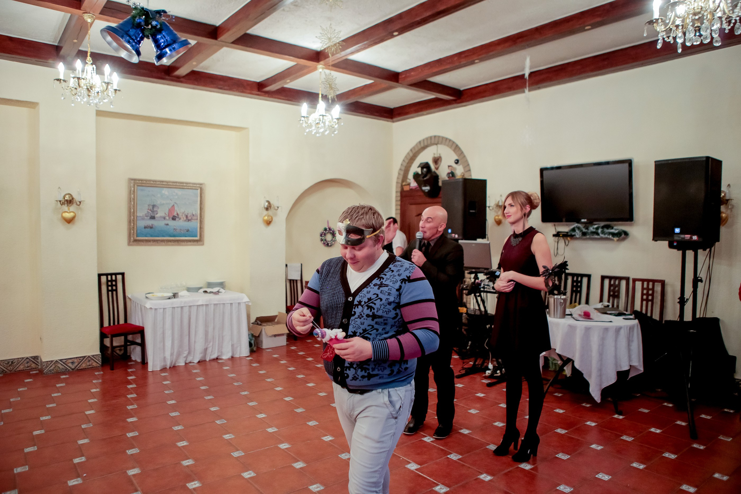 Корпоратив. Max Matvich and Victoria Basova are professionals in their field