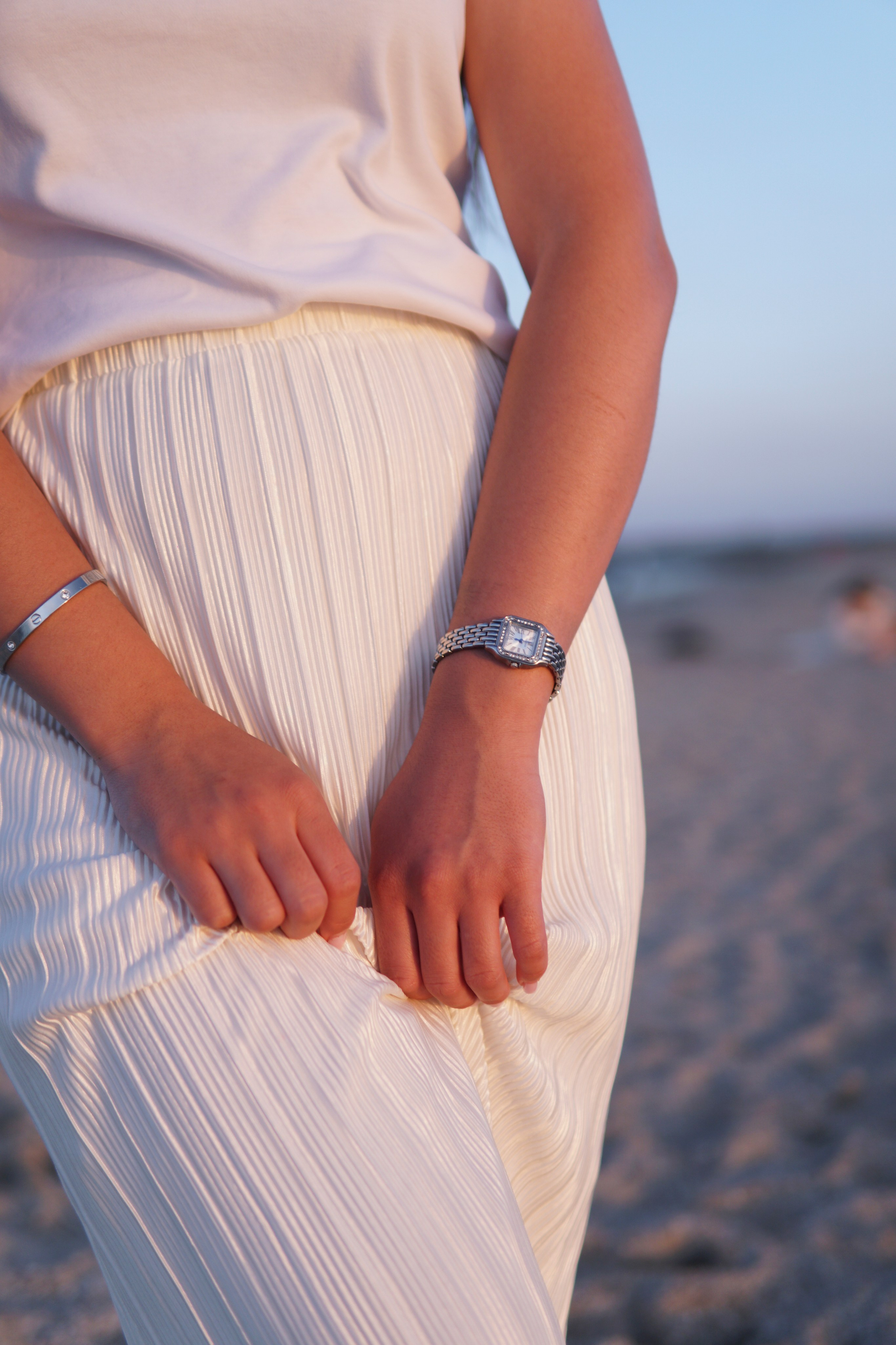 Сестры у моря в Ростове-на-Дону. Фотосессия за городом. Фотограф в Ростове-на-Дону Марина Мальцева