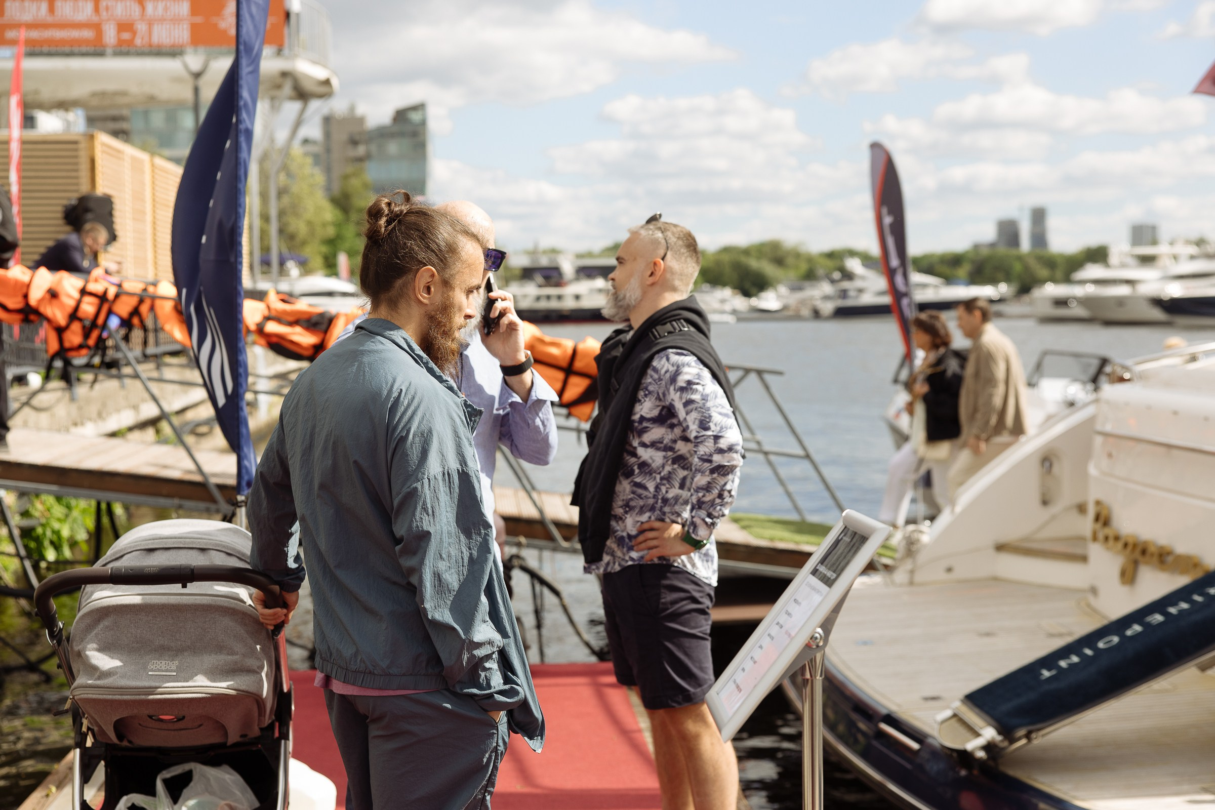 Выставка яхт и катеров. Ryal Yacht Club. Фотограф в Москве