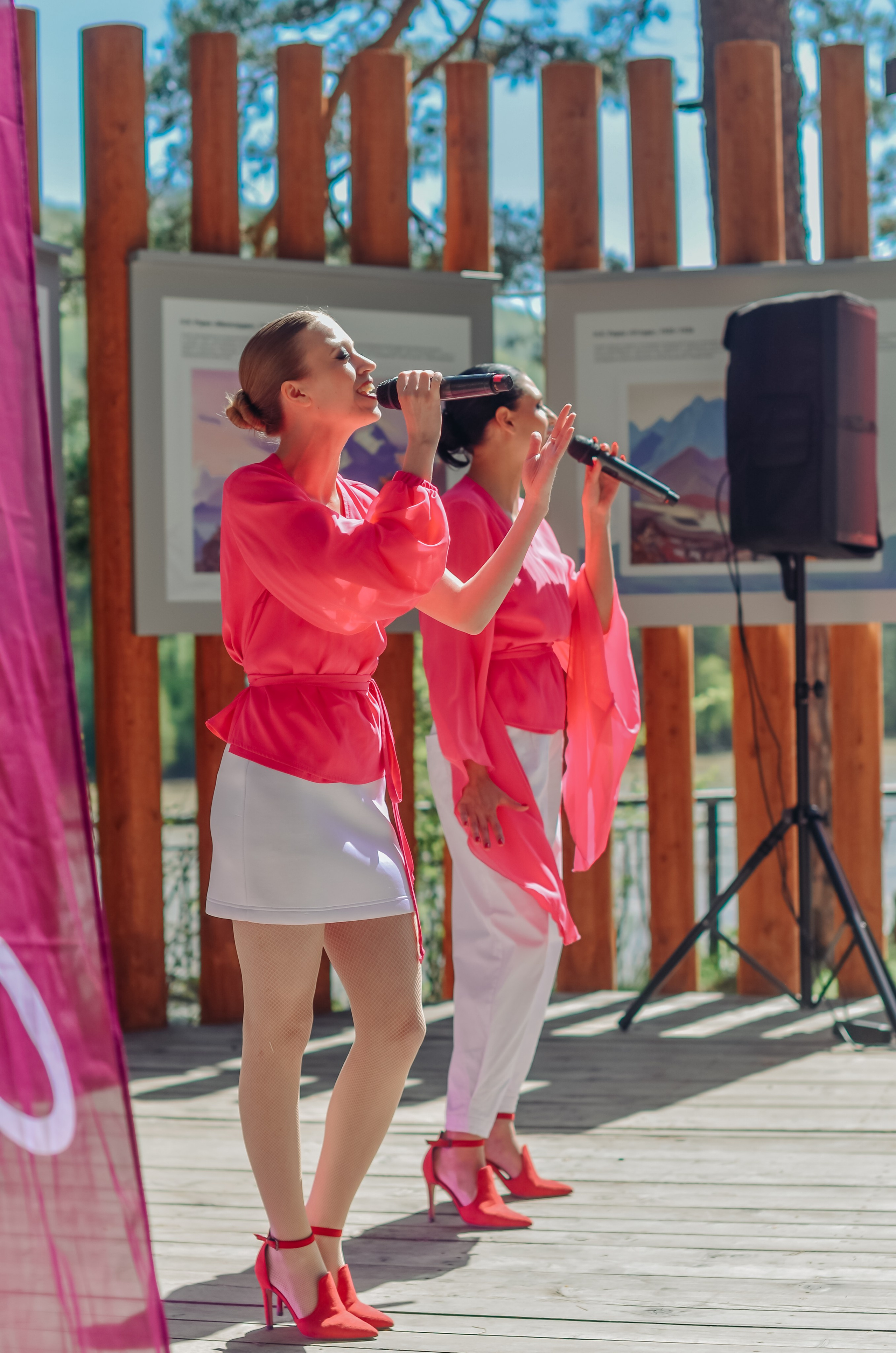 Фестиваль «Цветение Маральника на Алтае 2025». Фоторепортаж. Денисова Аля — фотограф для парных съемок и индивидуальных историй в Барнауле