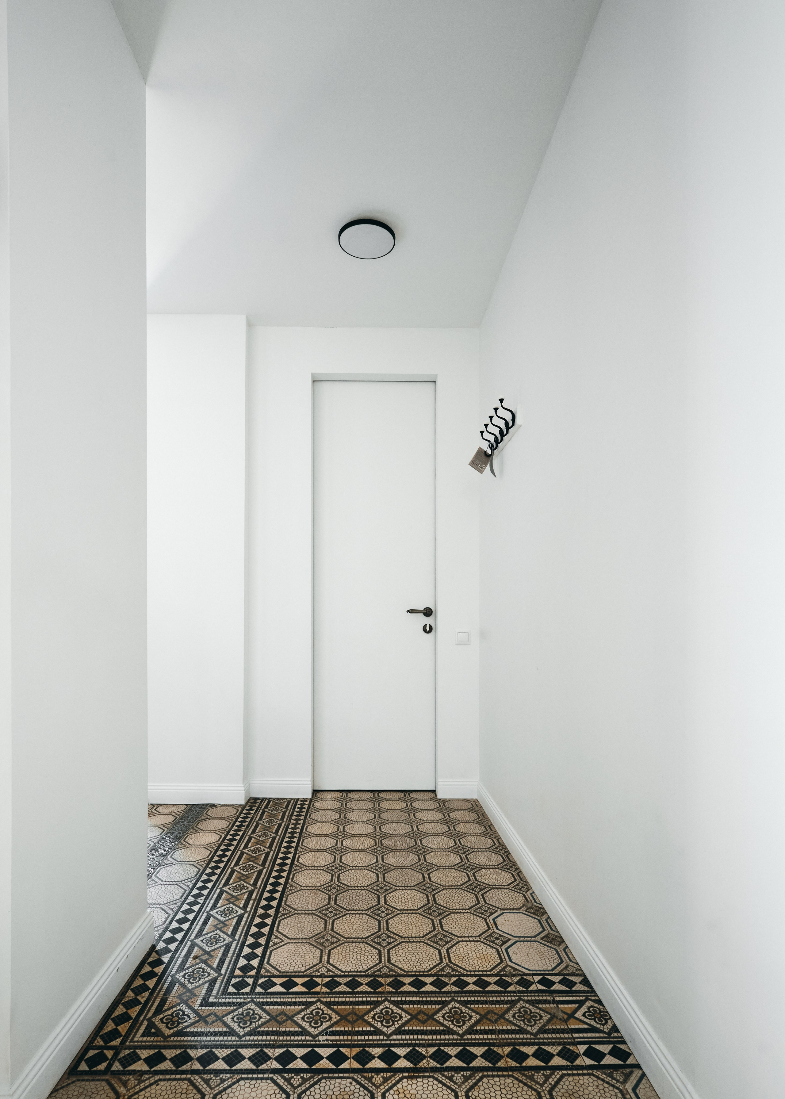 Интерьерная съемка отеля. Фэшн-фотография и портреты в Владивостоке. Превращаю съёмку в повествование — создаю образы с сюжетом, которые остаются в памяти