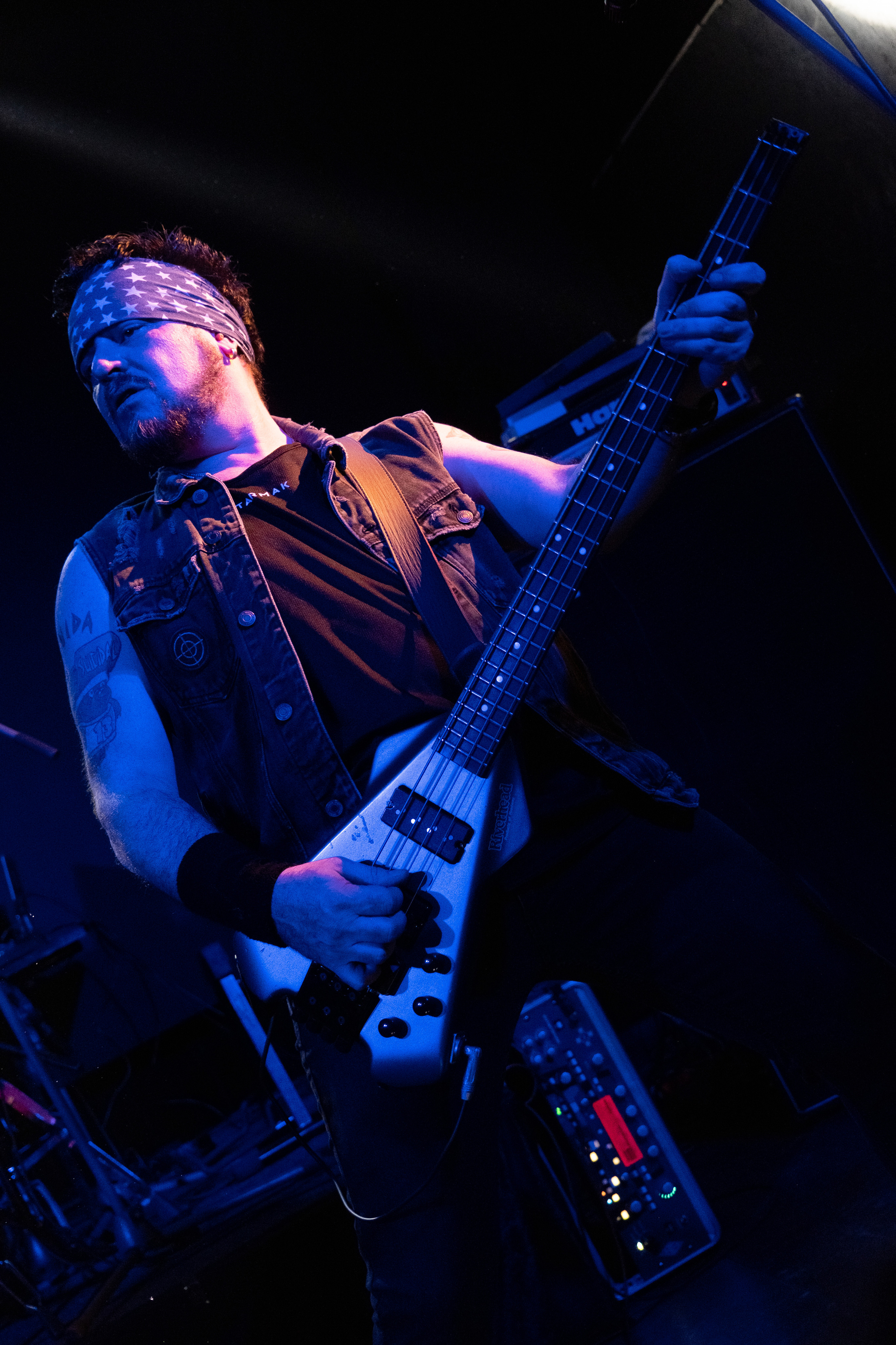 — Чёрный Обелиск —. Репортажный фотограф в Санкт-Петербурге Максим Варбулайнен