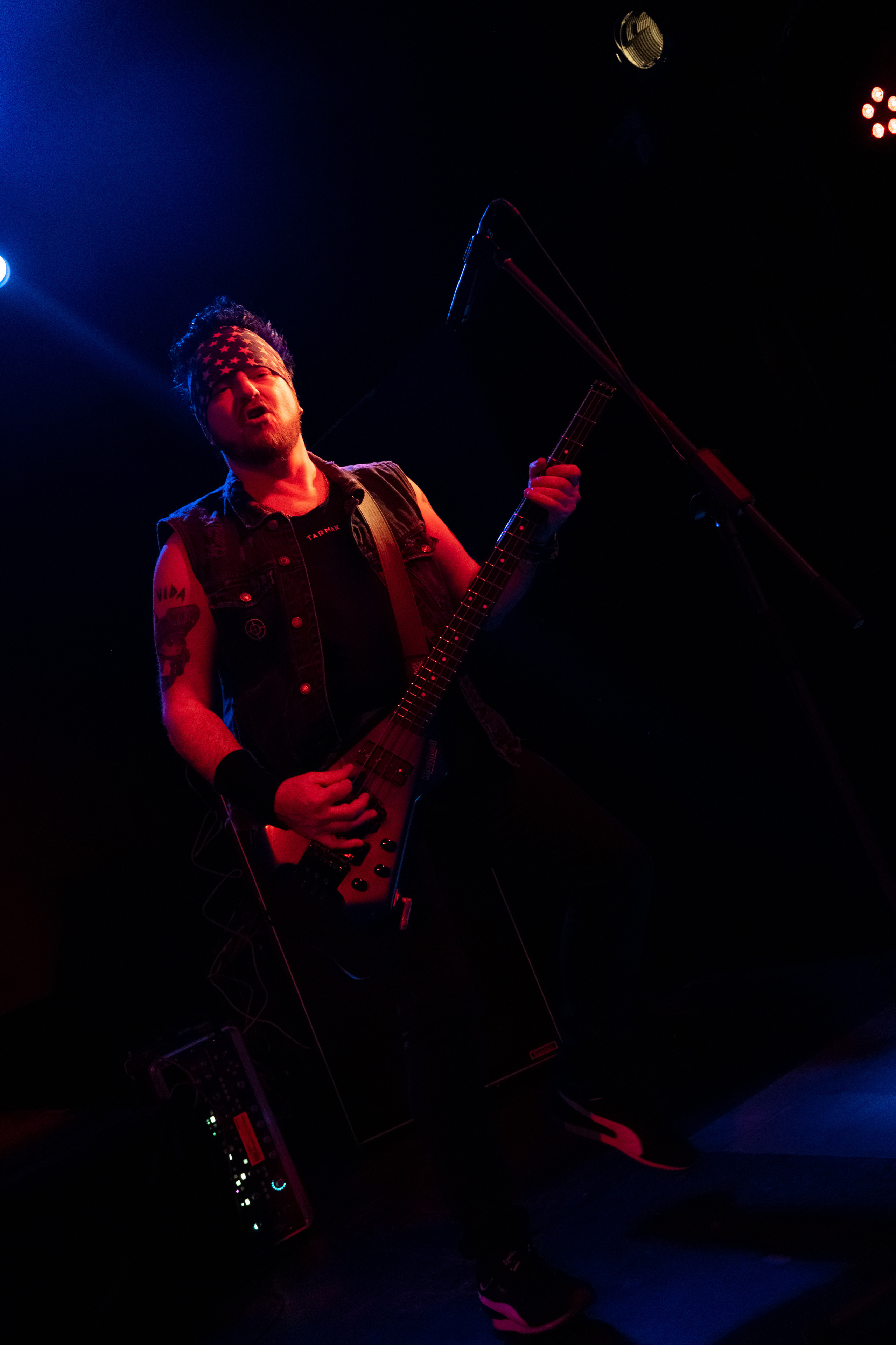 — Чёрный Обелиск —. Репортажный фотограф в Санкт-Петербурге Максим Варбулайнен