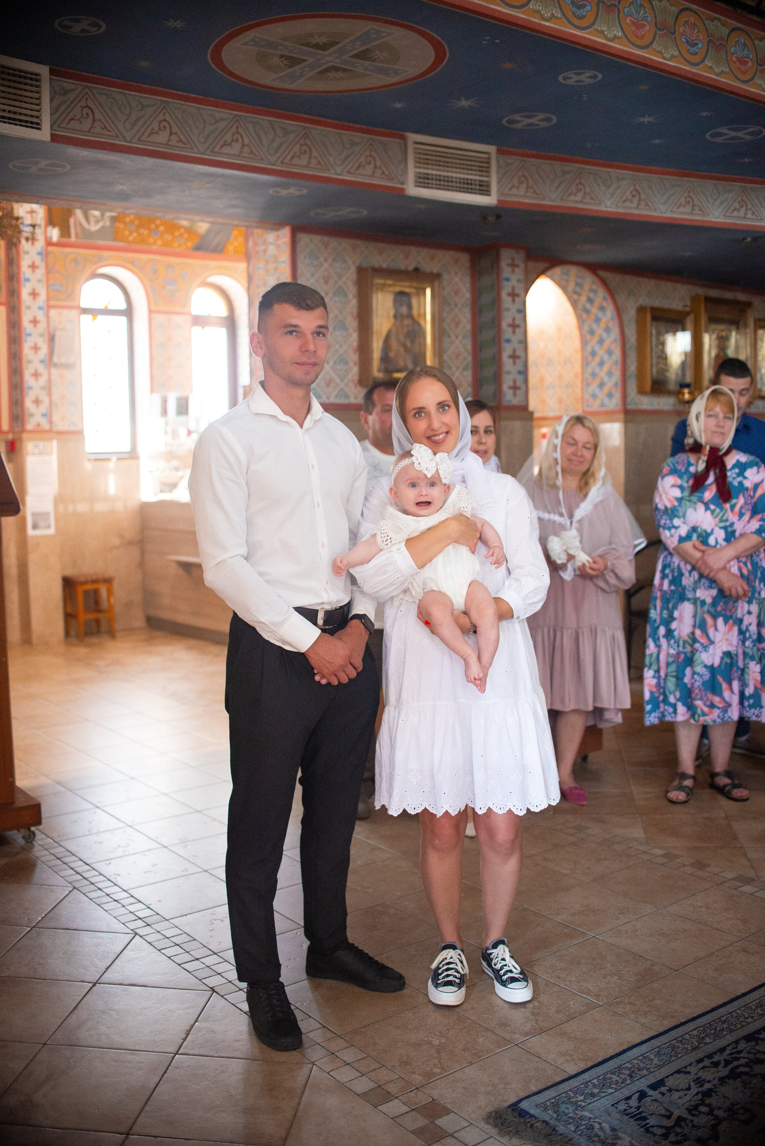 Крещение Есении в хр.Андрея Первозванного. Семейный фотограф на выписку из роддома и крещение Минск Настя Гришук