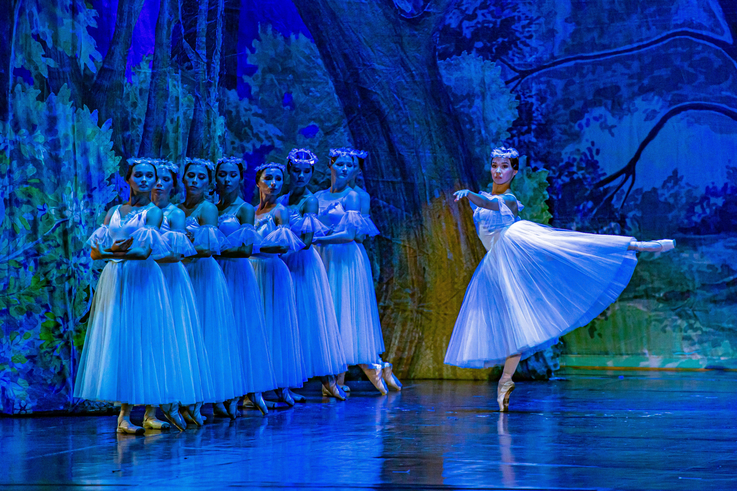 Жизель балет Марийского театра оперы и балета на сцене Зимнего театра. Фотограф в Сочи Юрий Шептаев