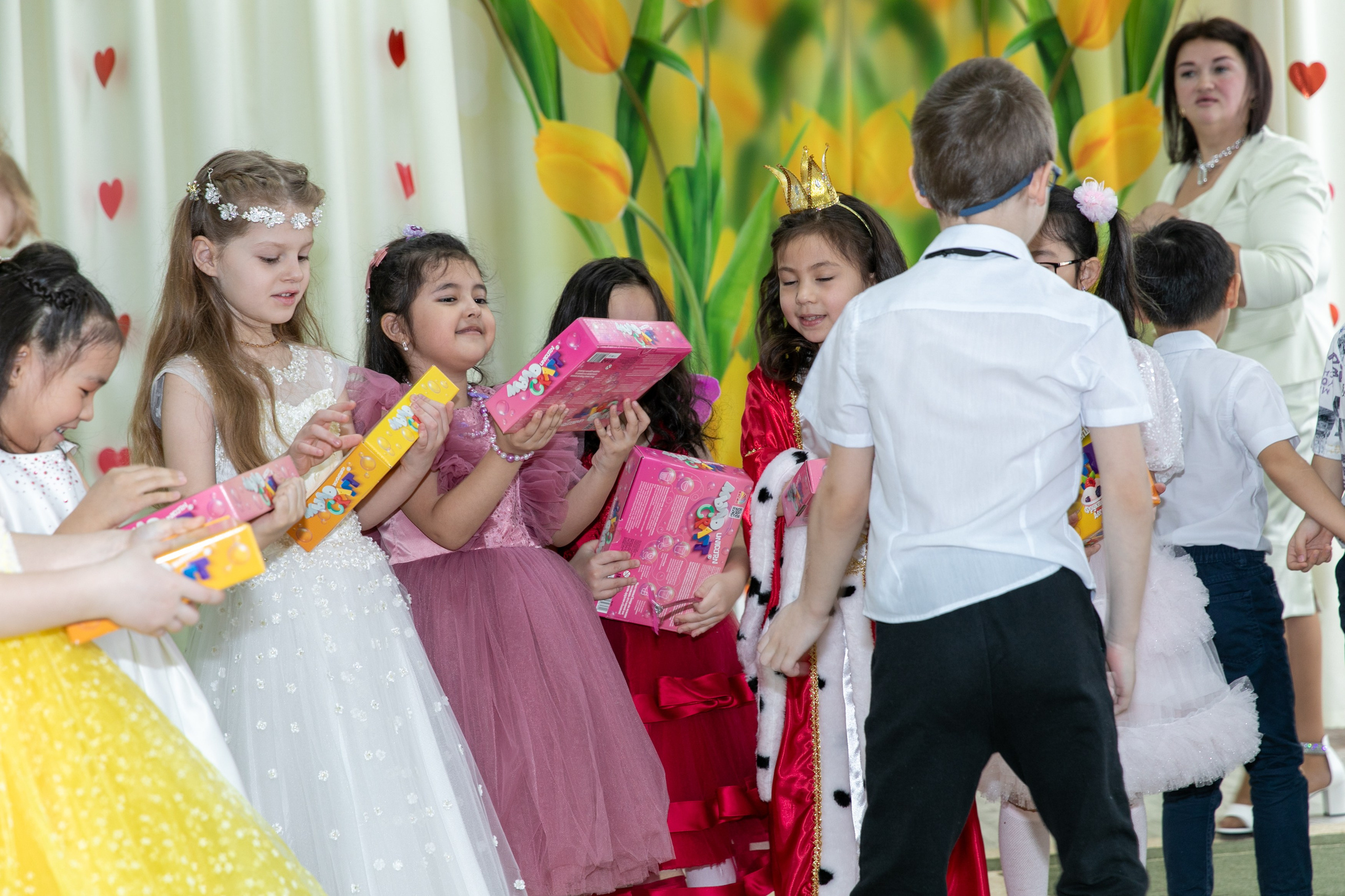 8 марта Лебедушка 2025. Школьный и детский фотограф в Южно-Сахалинске Анастасия Лескова