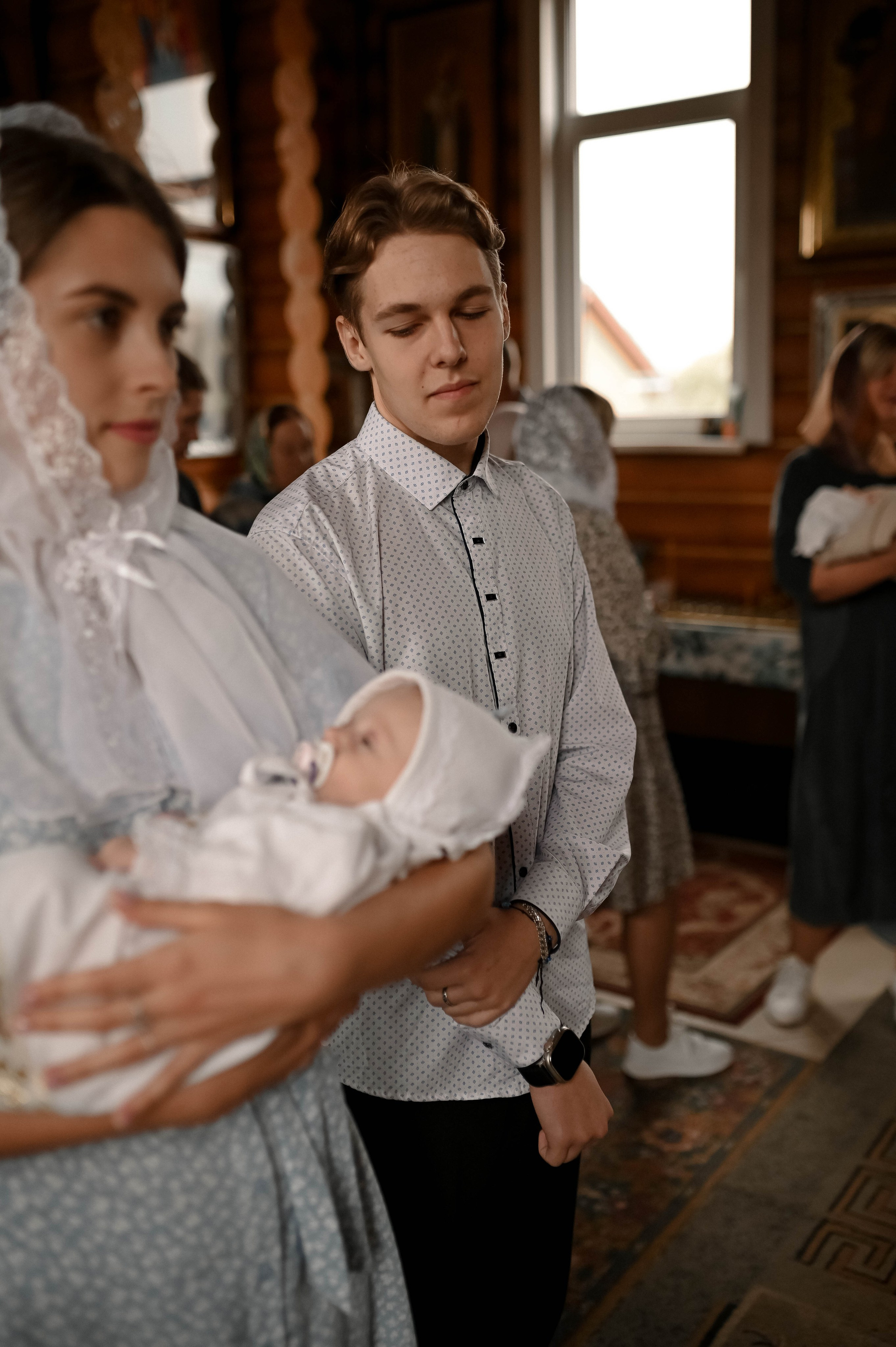 Таинство Крещение Василисы. Твой личный проводник к красивым фотографиям в Старом Осколе