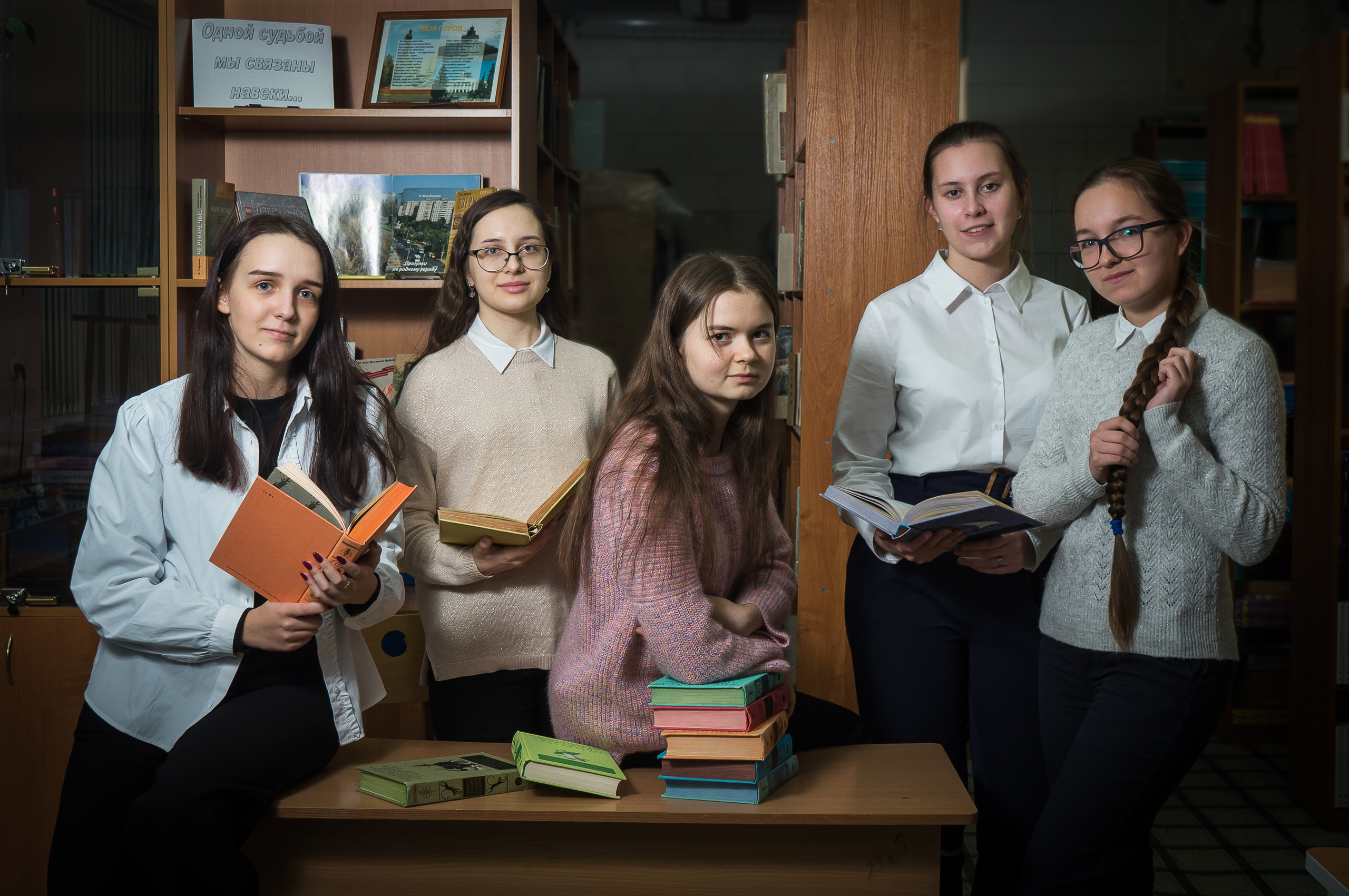 Школа № 22 11"А». Фотосъемка в детском саду и школе. Фотоальбомы и фотокниги ВЫПУСКНИК