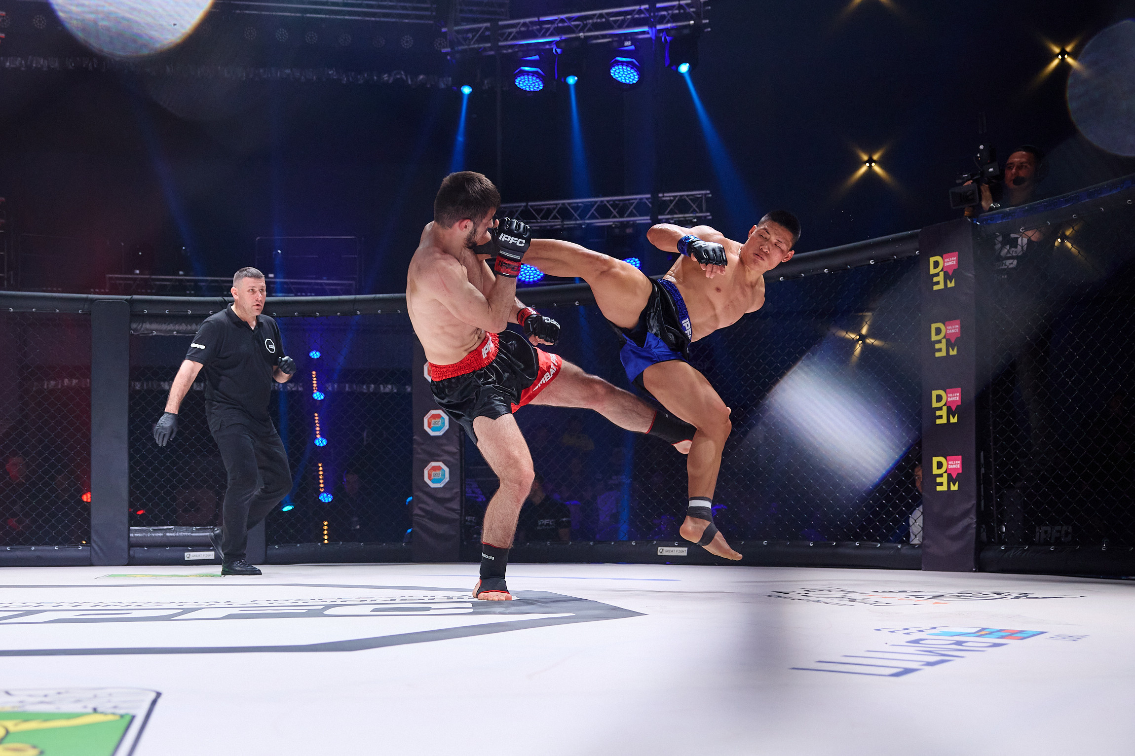 Фотограф спортивный репортаж Владивосток репортажная съёмка Приморский край фотосъёмка спорт