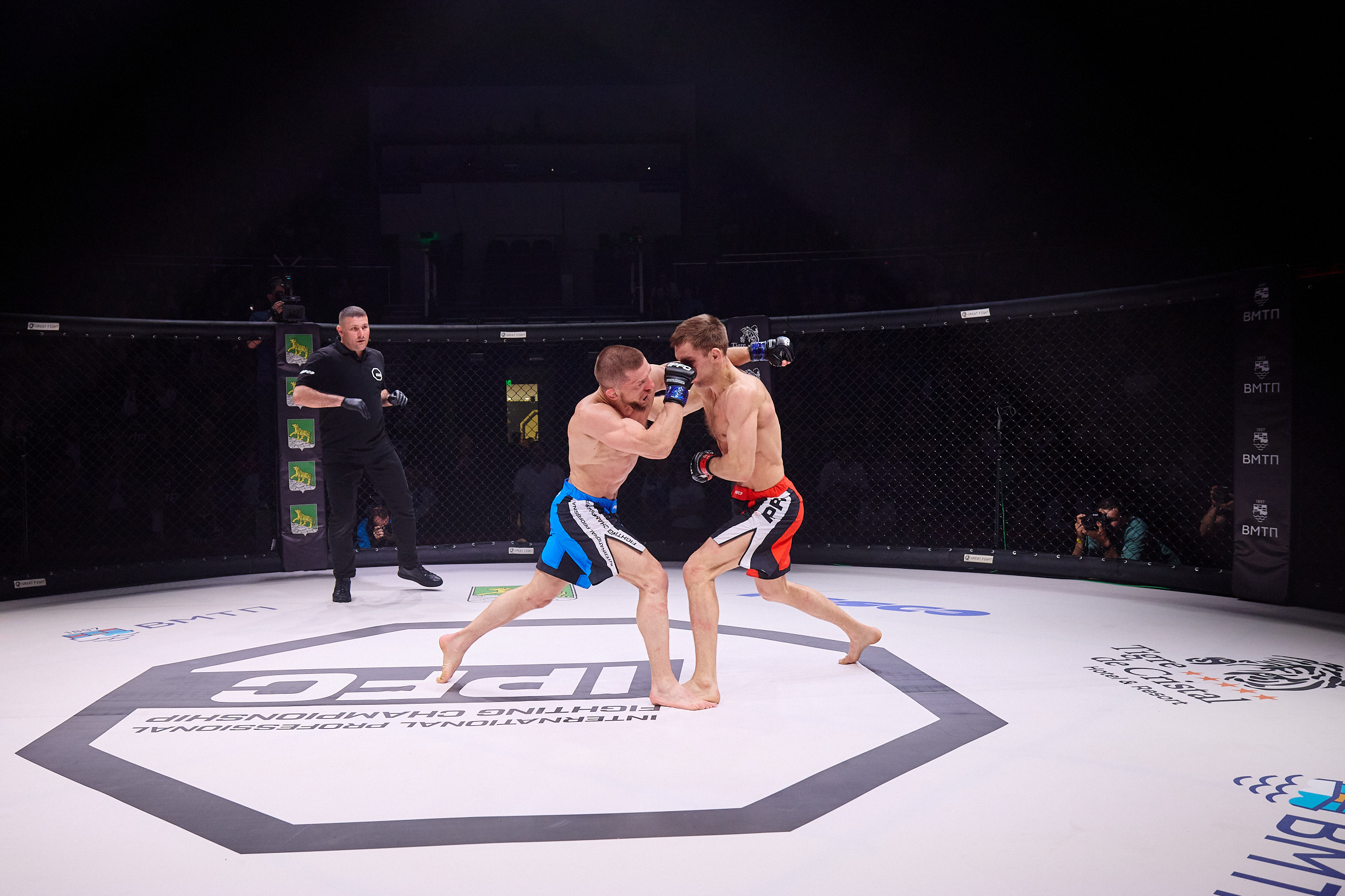 Фотограф спортивный репортаж Владивосток репортажная съёмка Приморский край фотосъёмка спорт