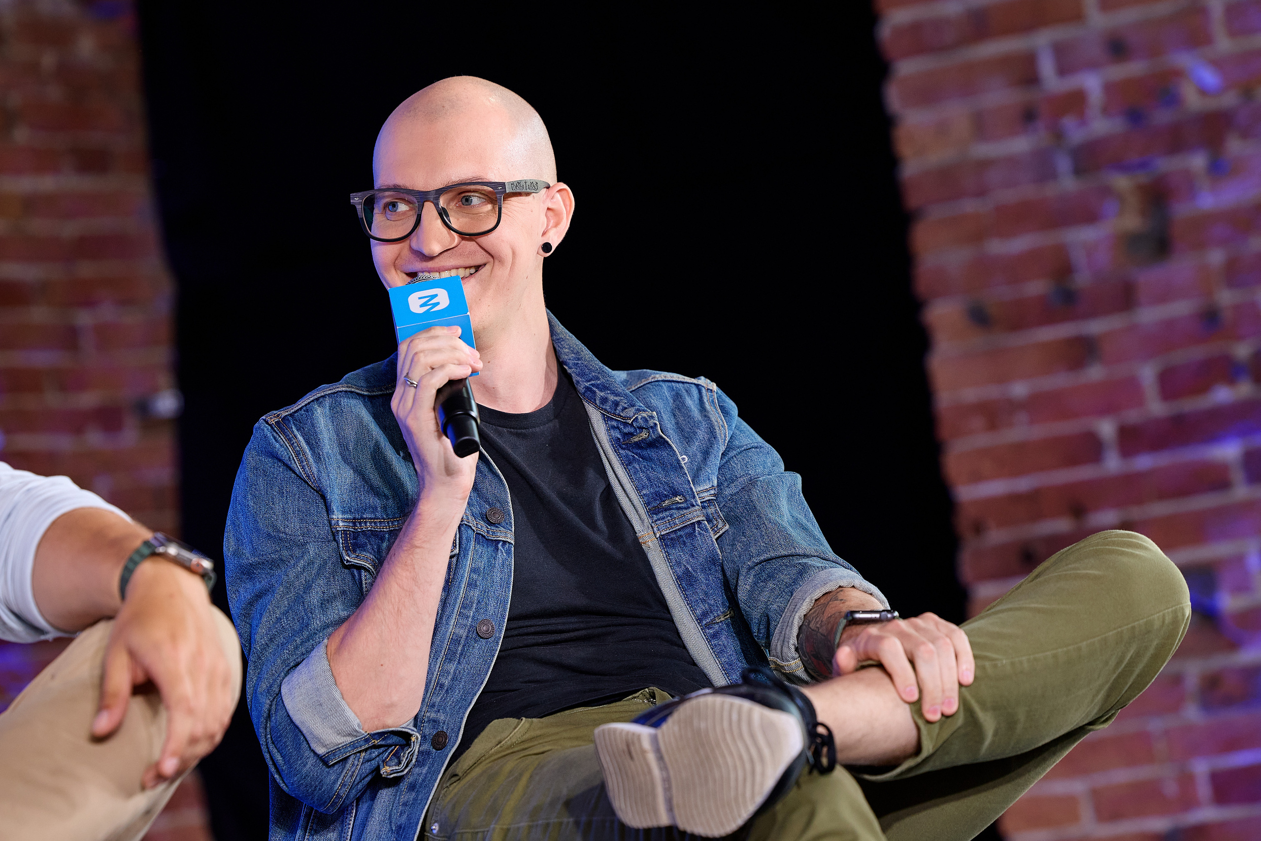 Фотограф репортаж Владивосток репортажная съёмка Приморский край фотосъёмка образование конференция форум