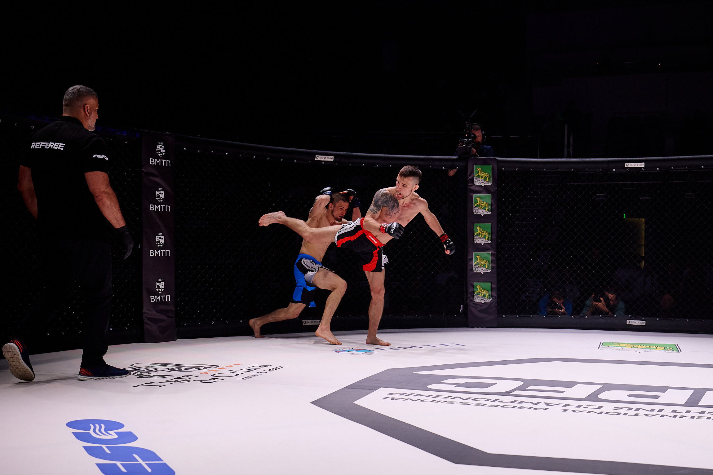 Фотограф спортивный репортаж Владивосток репортажная съёмка Приморский край фотосъёмка спорт