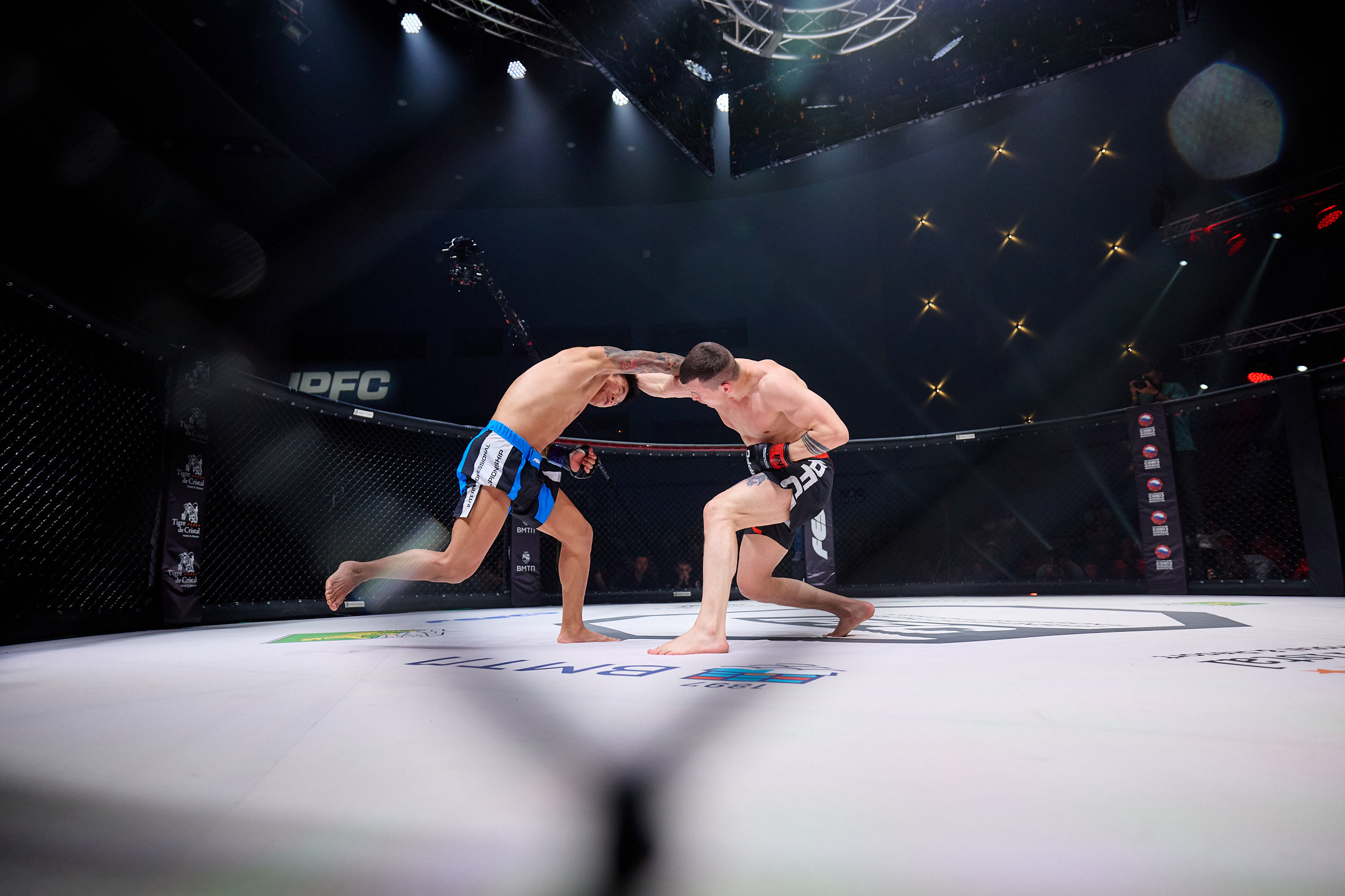 Фотограф спортивный репортаж Владивосток репортажная съёмка Приморский край фотосъёмка спорт