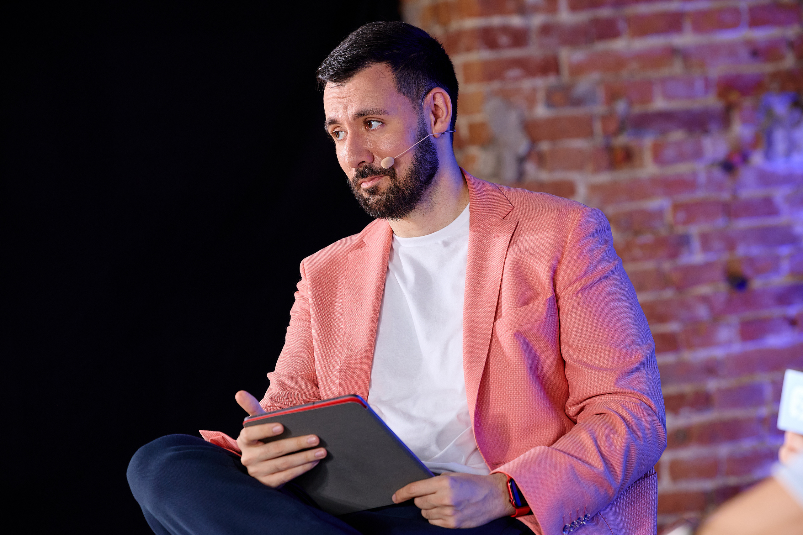 Фотограф репортаж Владивосток репортажная съёмка Приморский край фотосъёмка образование конференция форум