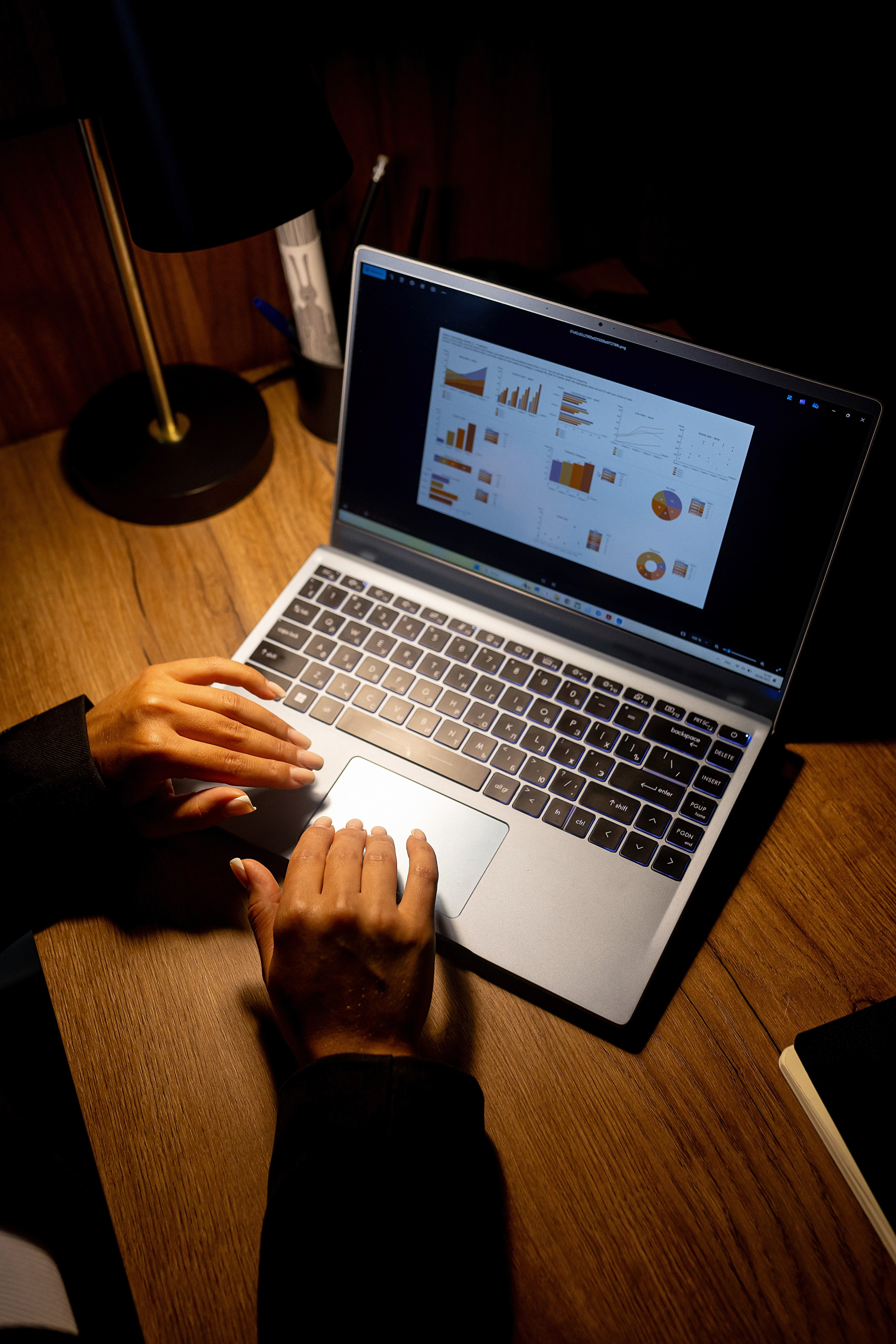 СЪЁМКА В ОФИСЕ. Свадебный фотограф в Воронеже Ирина Кривцова