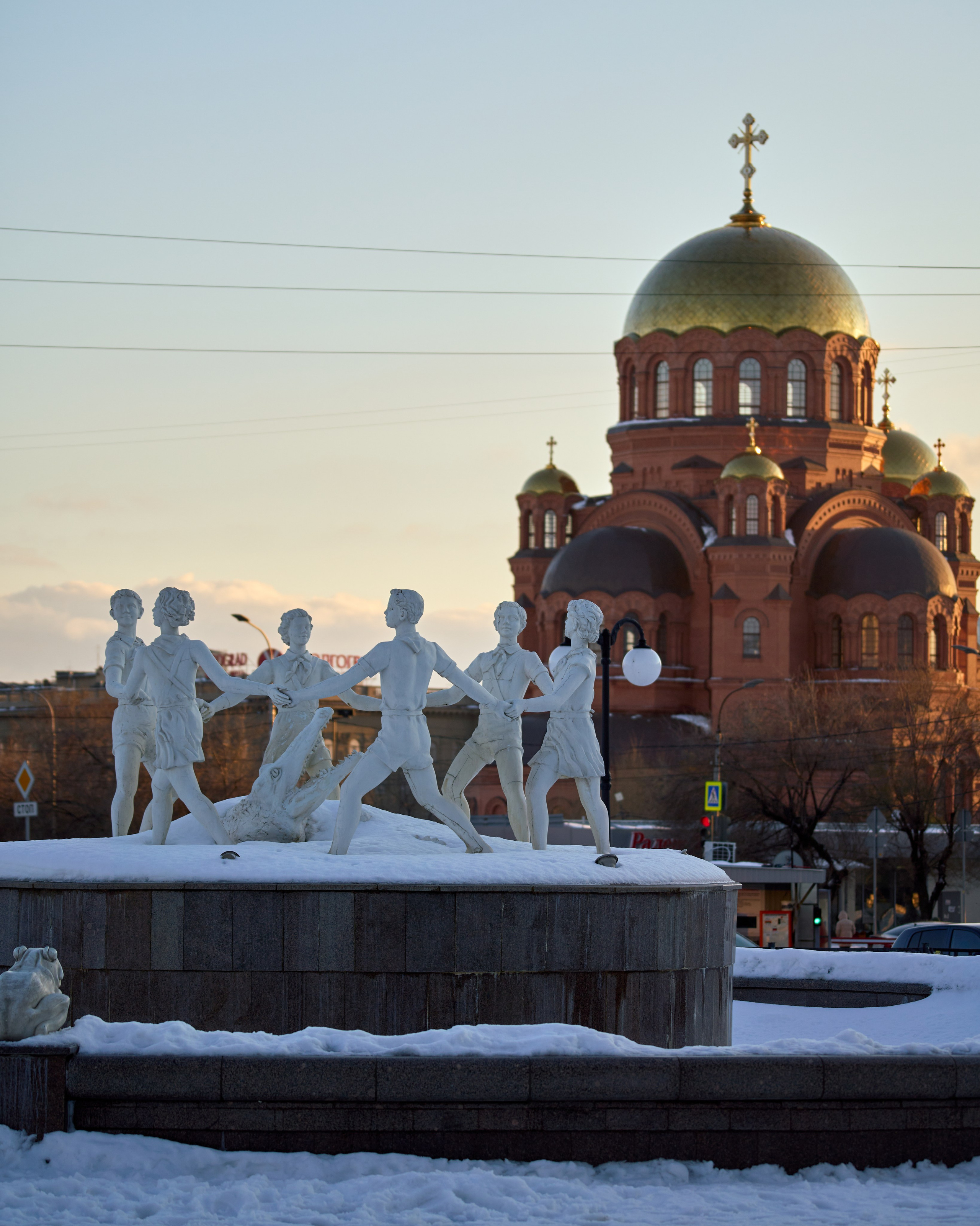 2022. Евгений Холодок