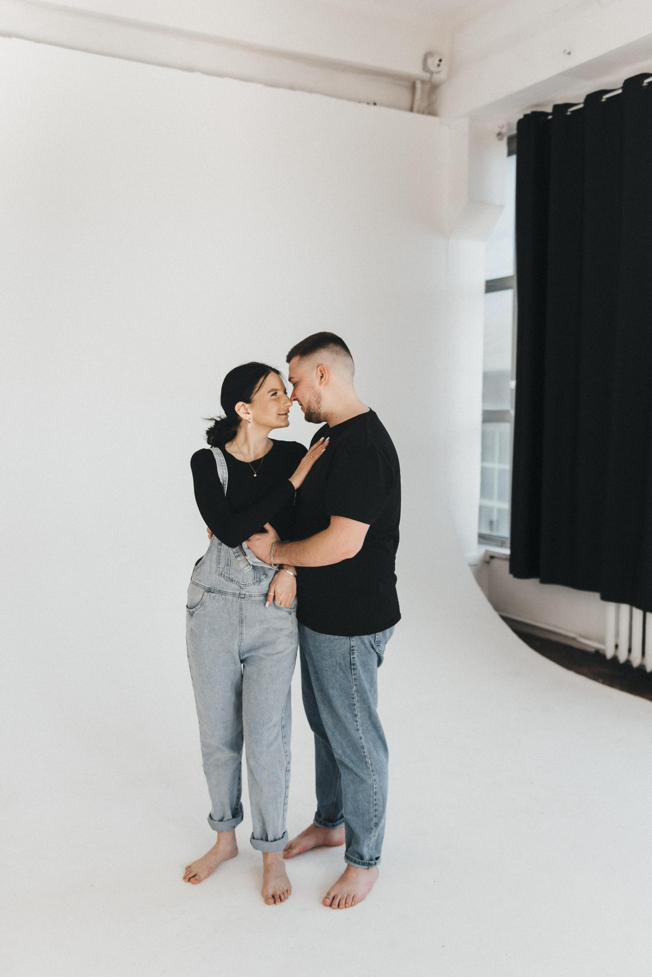 Лавстори в студии. Фотограф Родионова Екатерина в Москве и Оренбурге