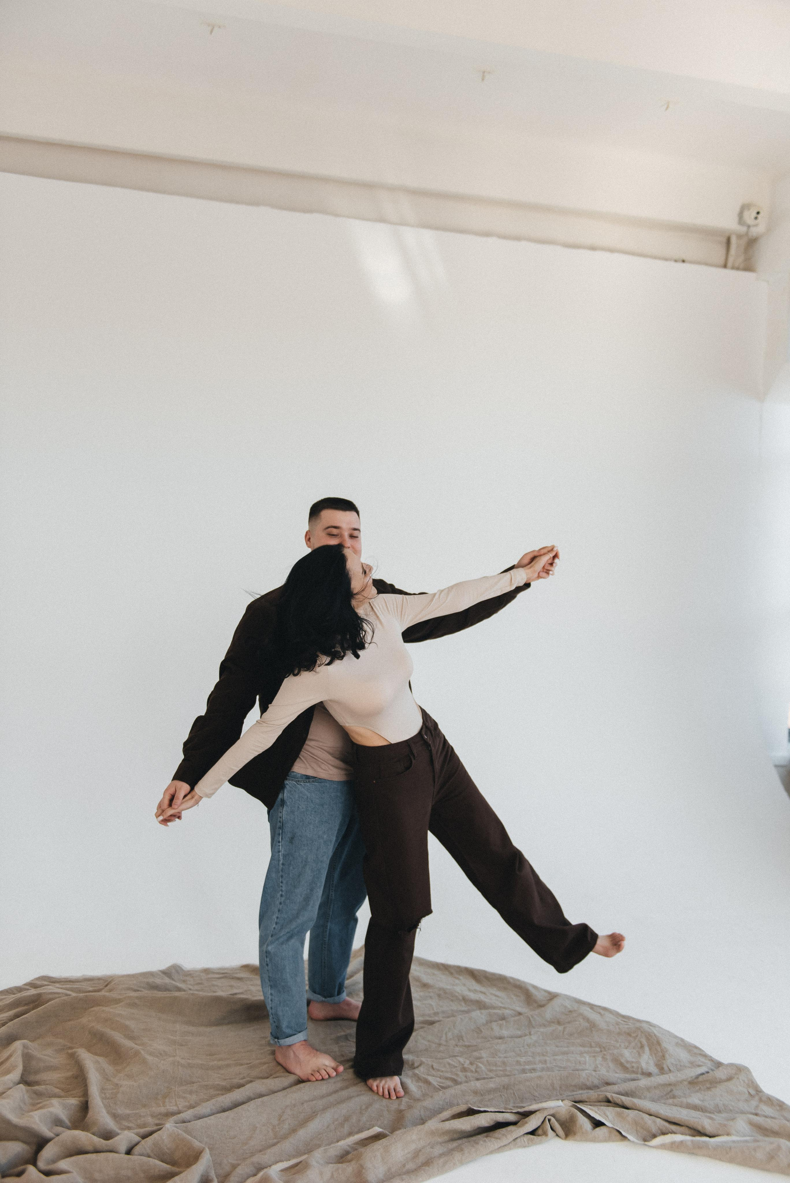 Лавстори в студии. Фотограф Родионова Екатерина в Москве и Оренбурге