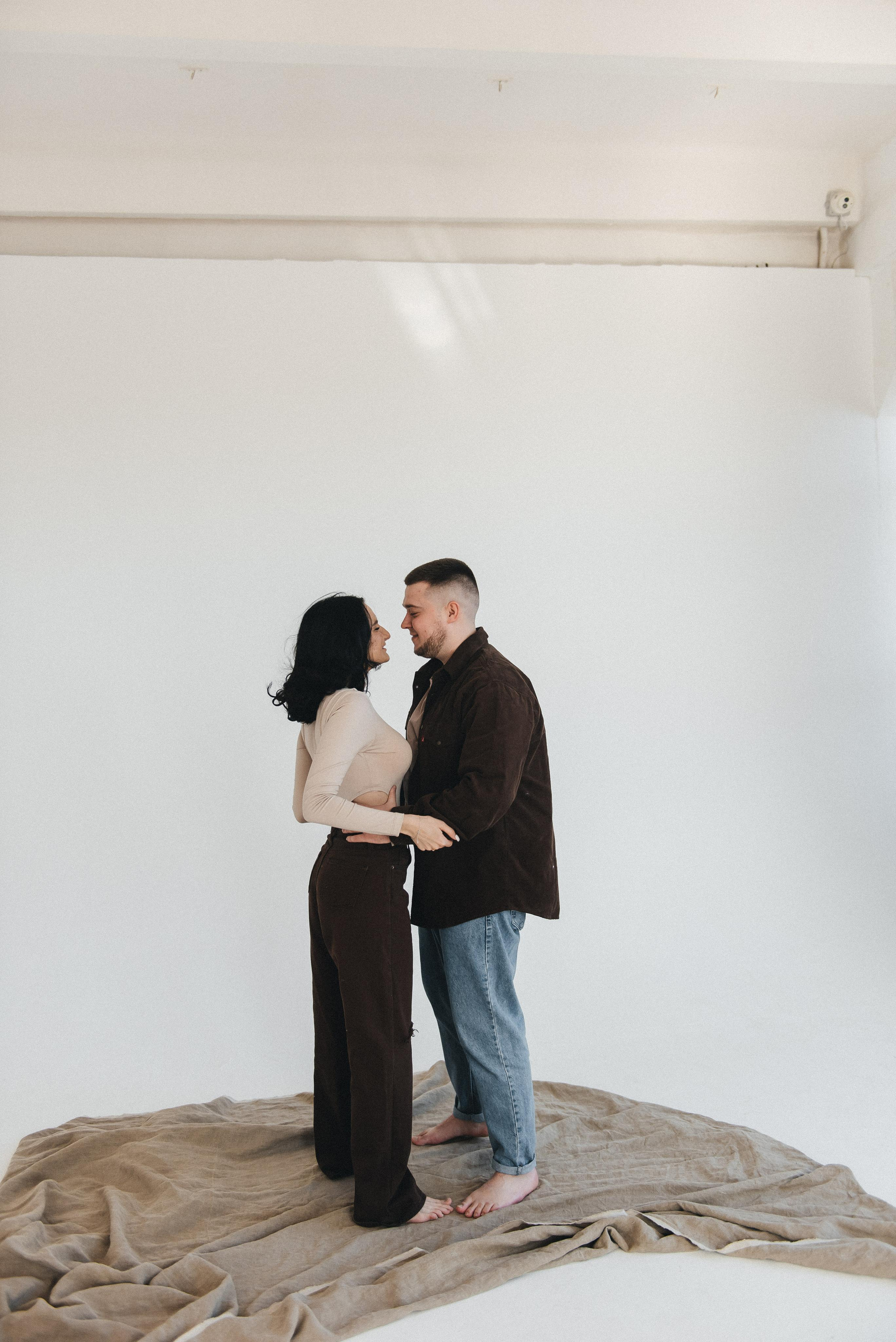 Лавстори в студии. Фотограф Родионова Екатерина в Москве и Оренбурге